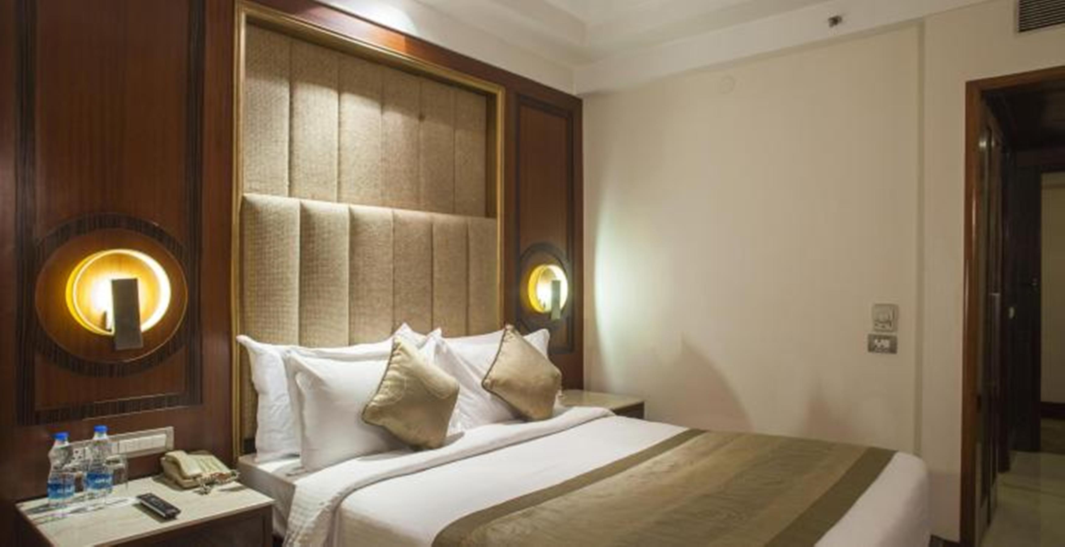 Double or Twin Deluxe