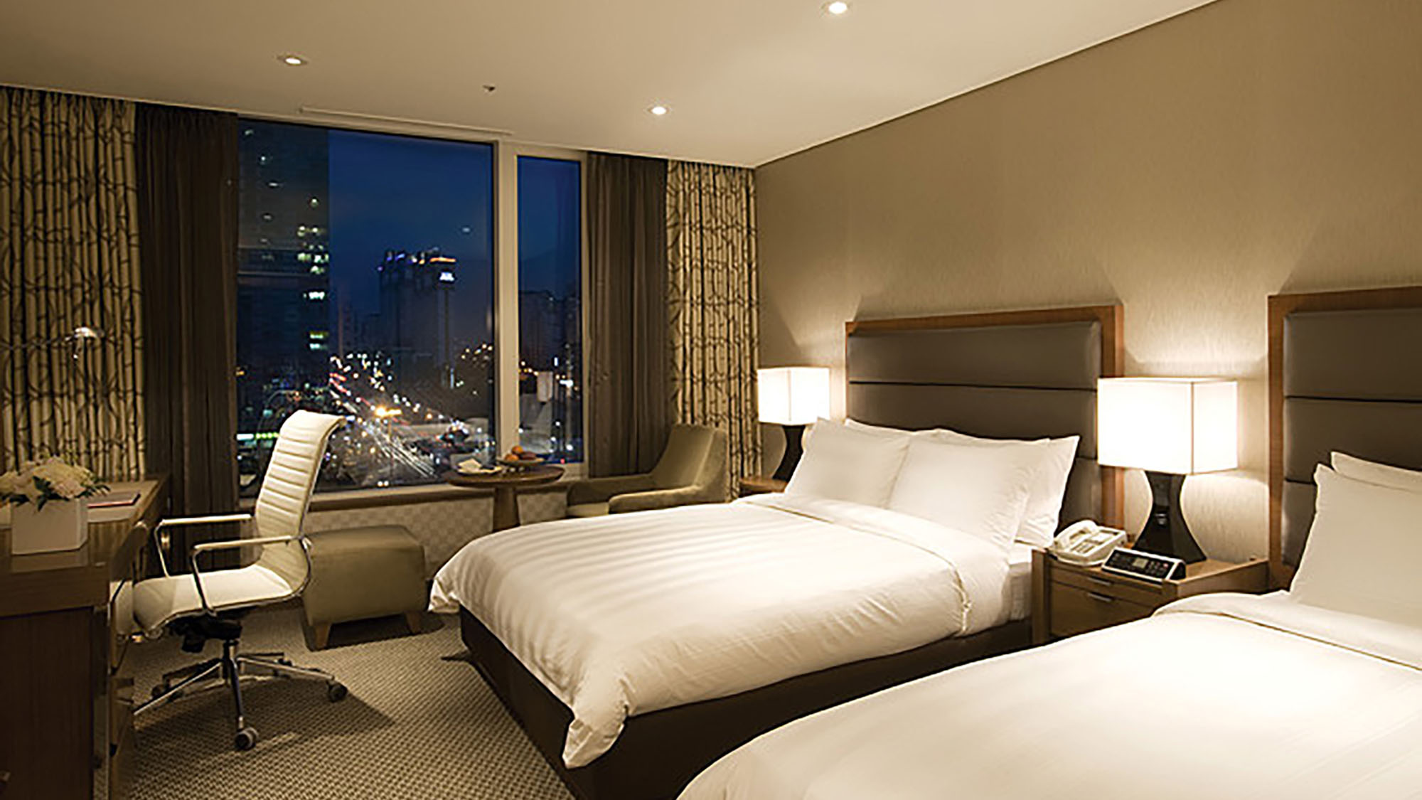 Family Room Deluxe Two Beds