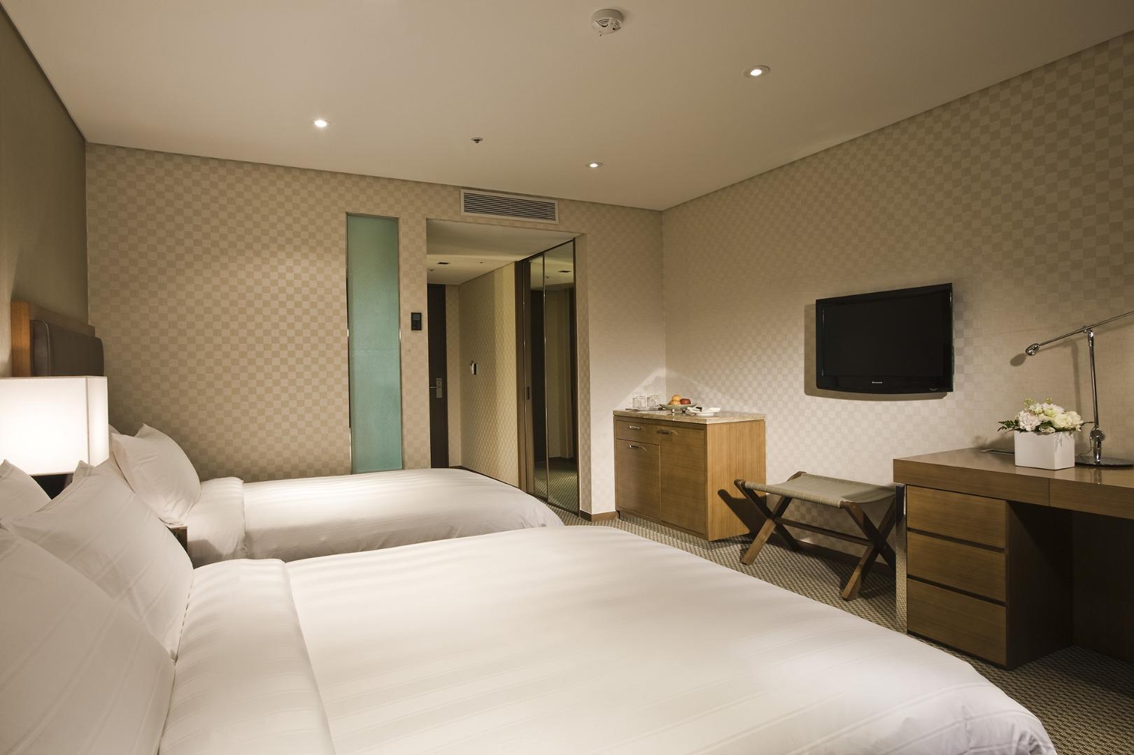 Family Room Deluxe Two Beds