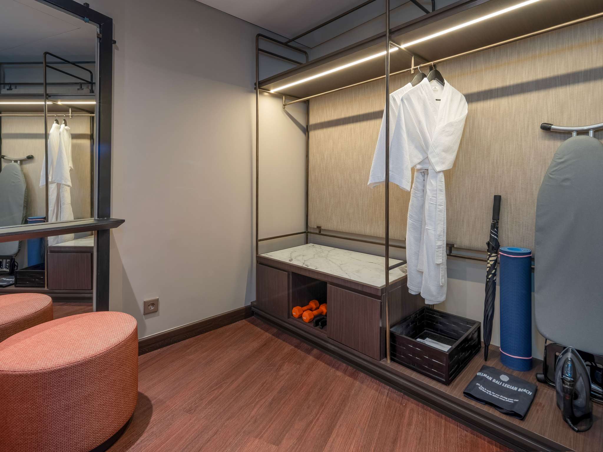 Family Room Garden View King Bed