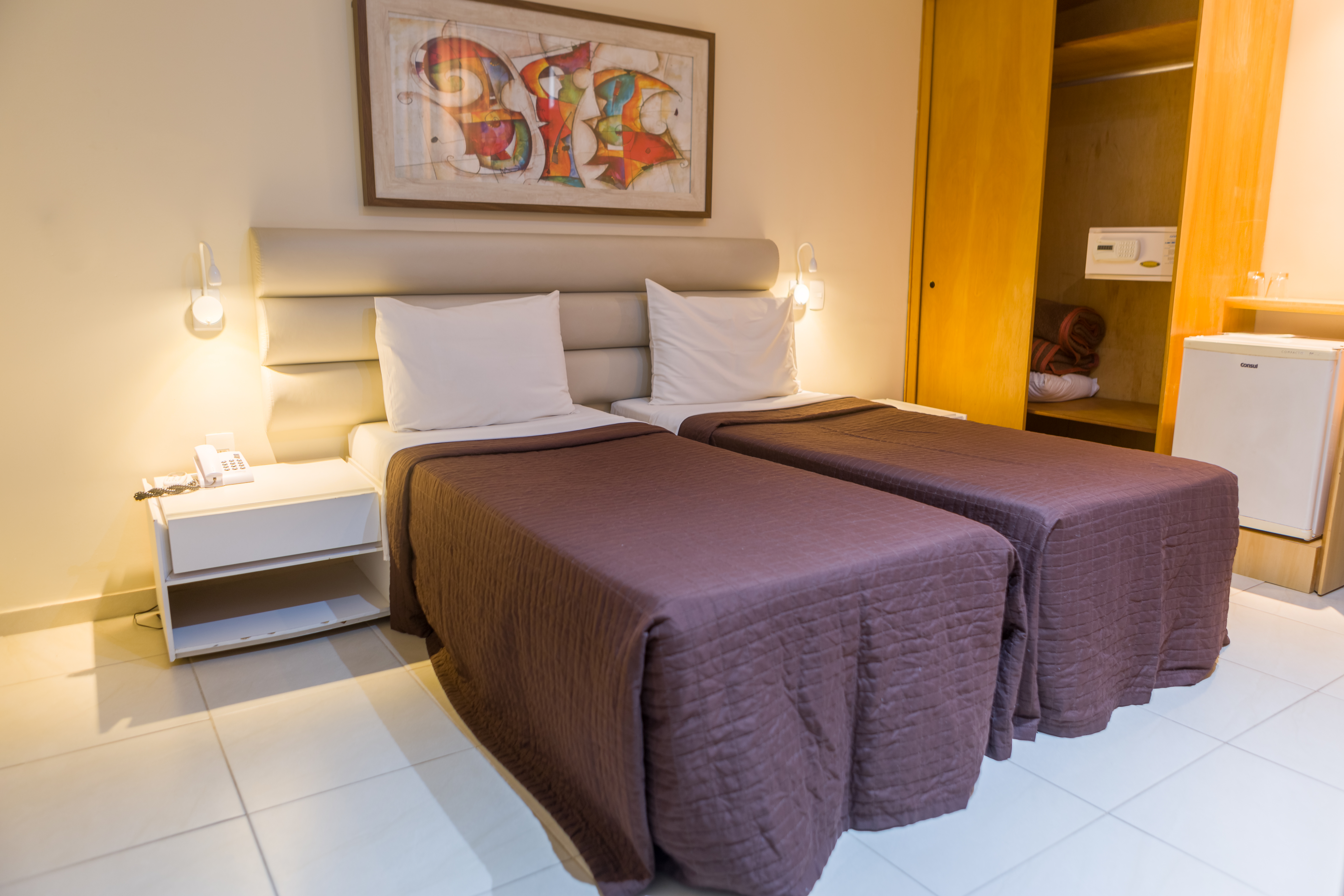 Double or Twin Standard