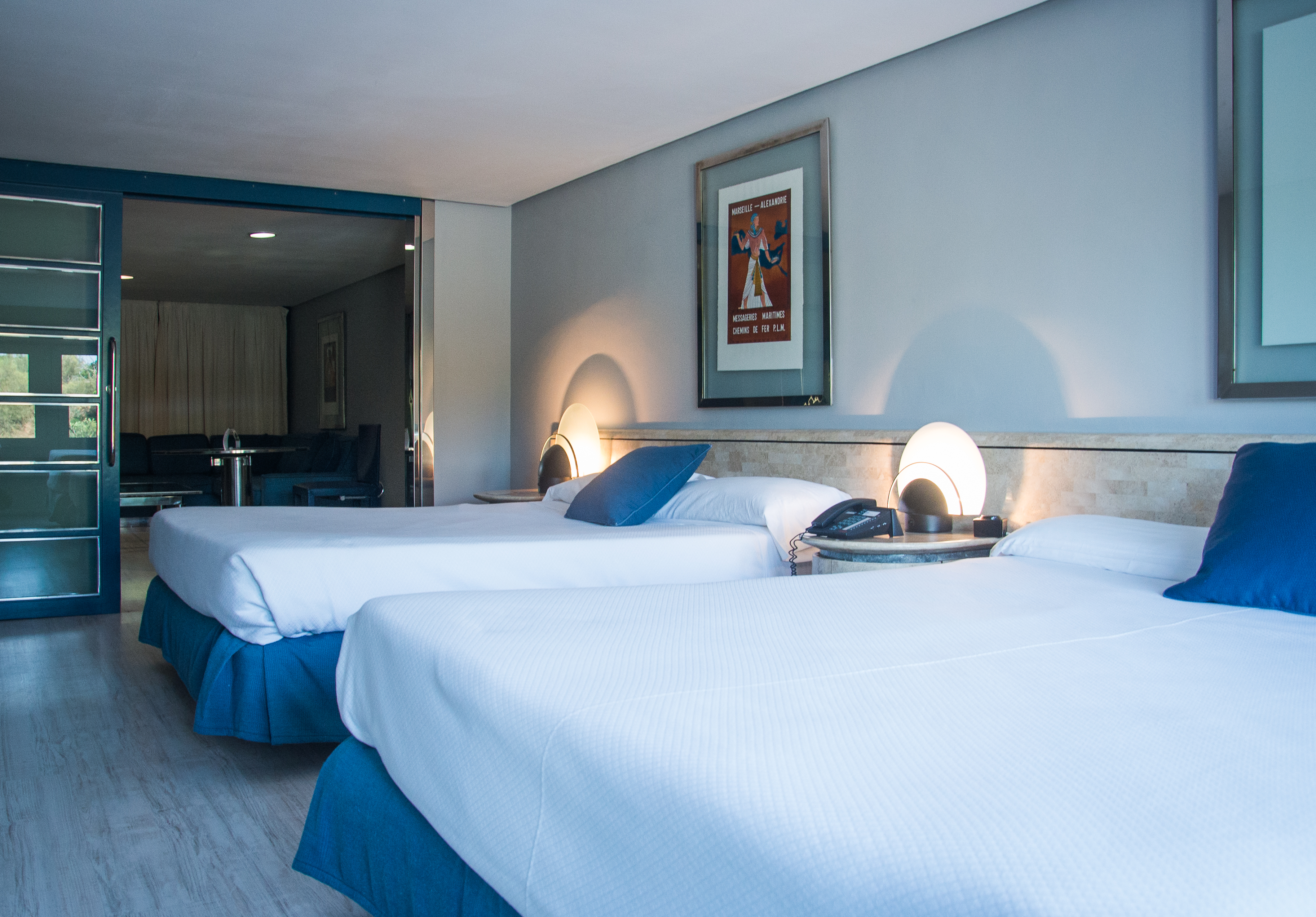 Family Room Capacity 3