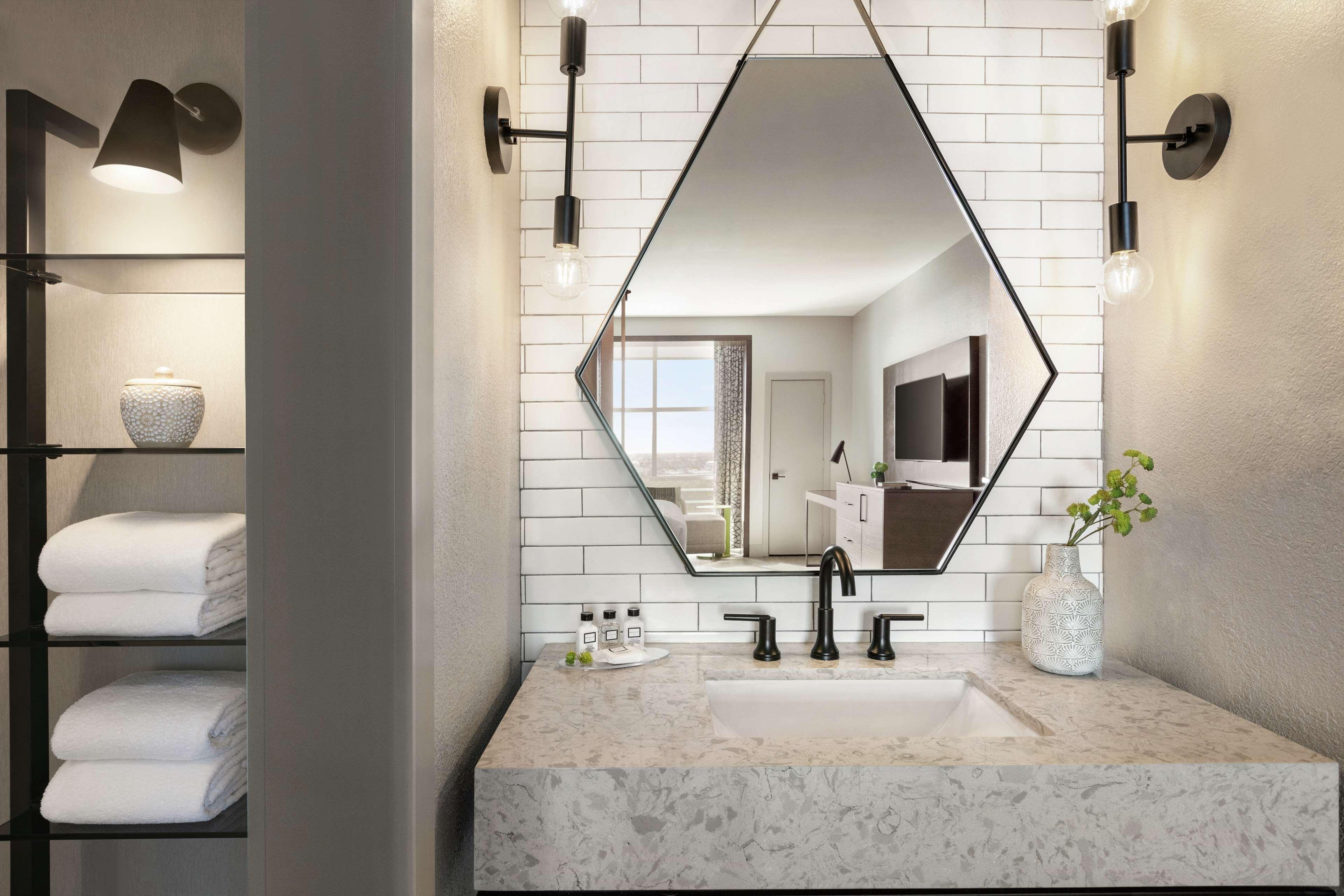 Double City View King Bed