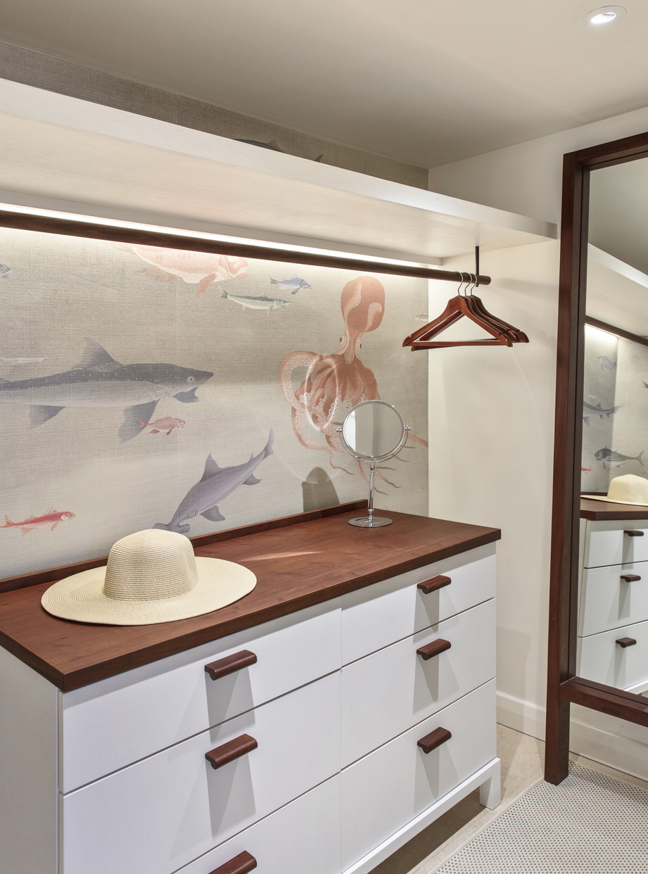 Double Deluxe King Bed