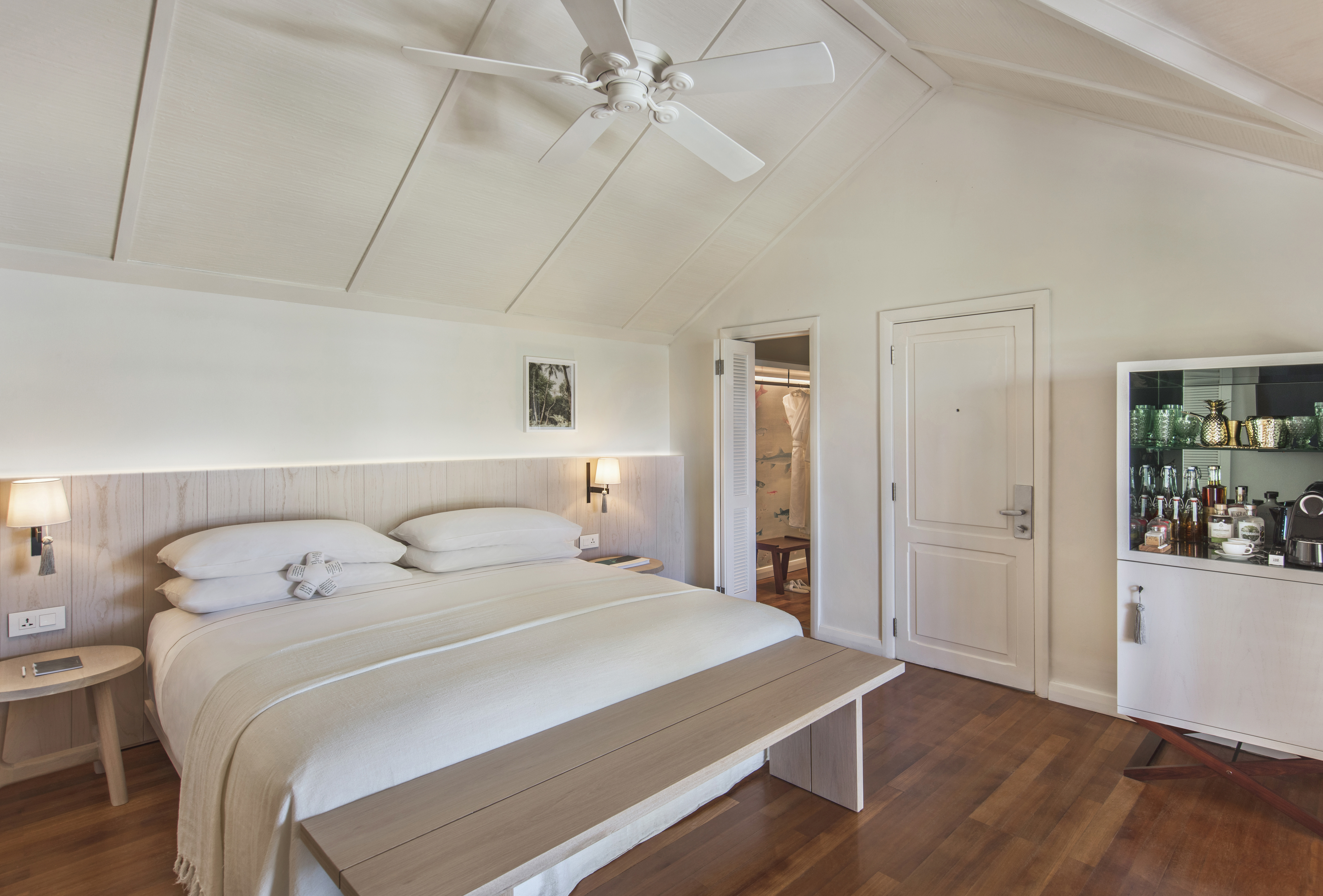 Junior Suite King Size Bed