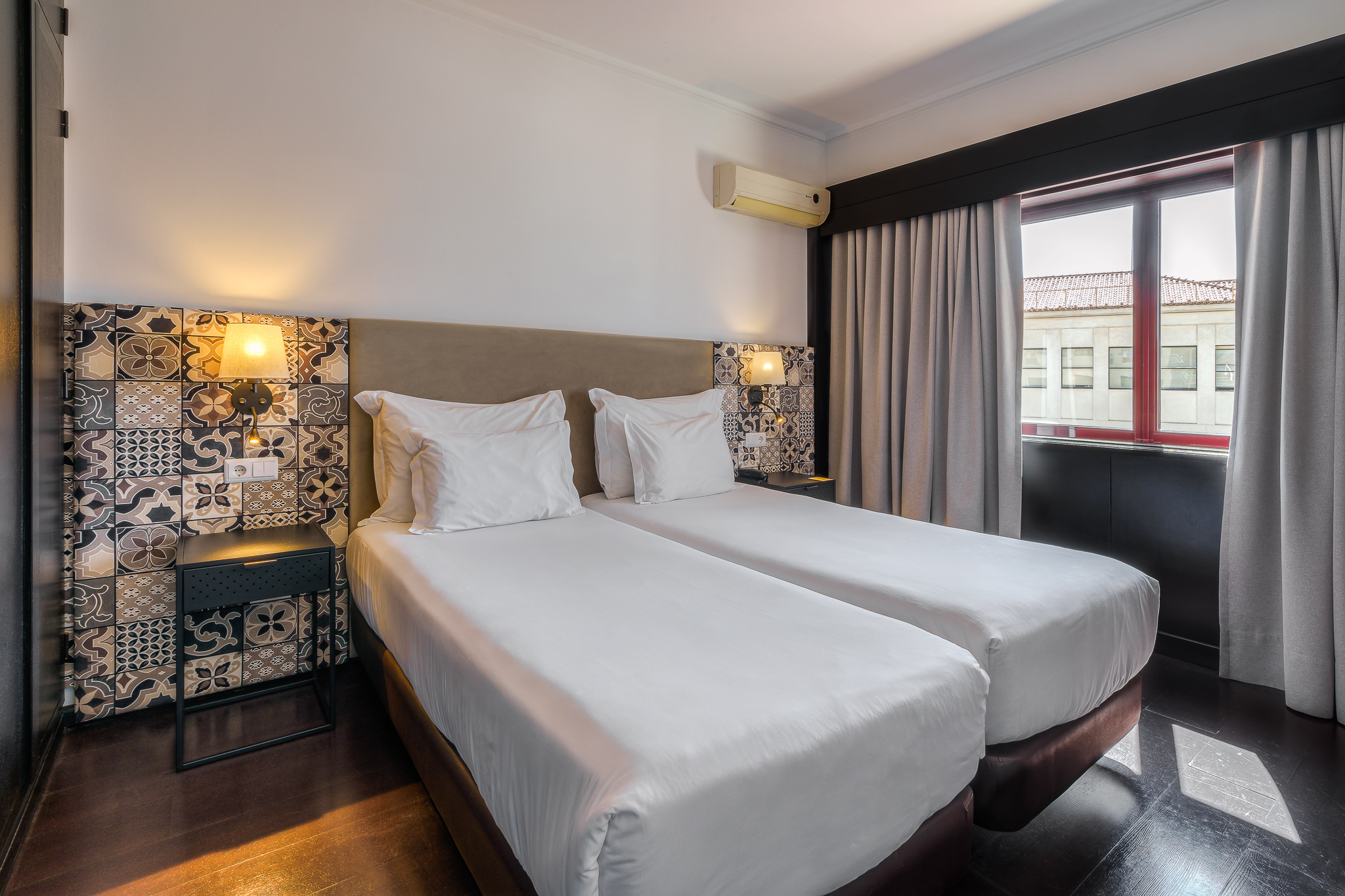 Double or Twin Standard