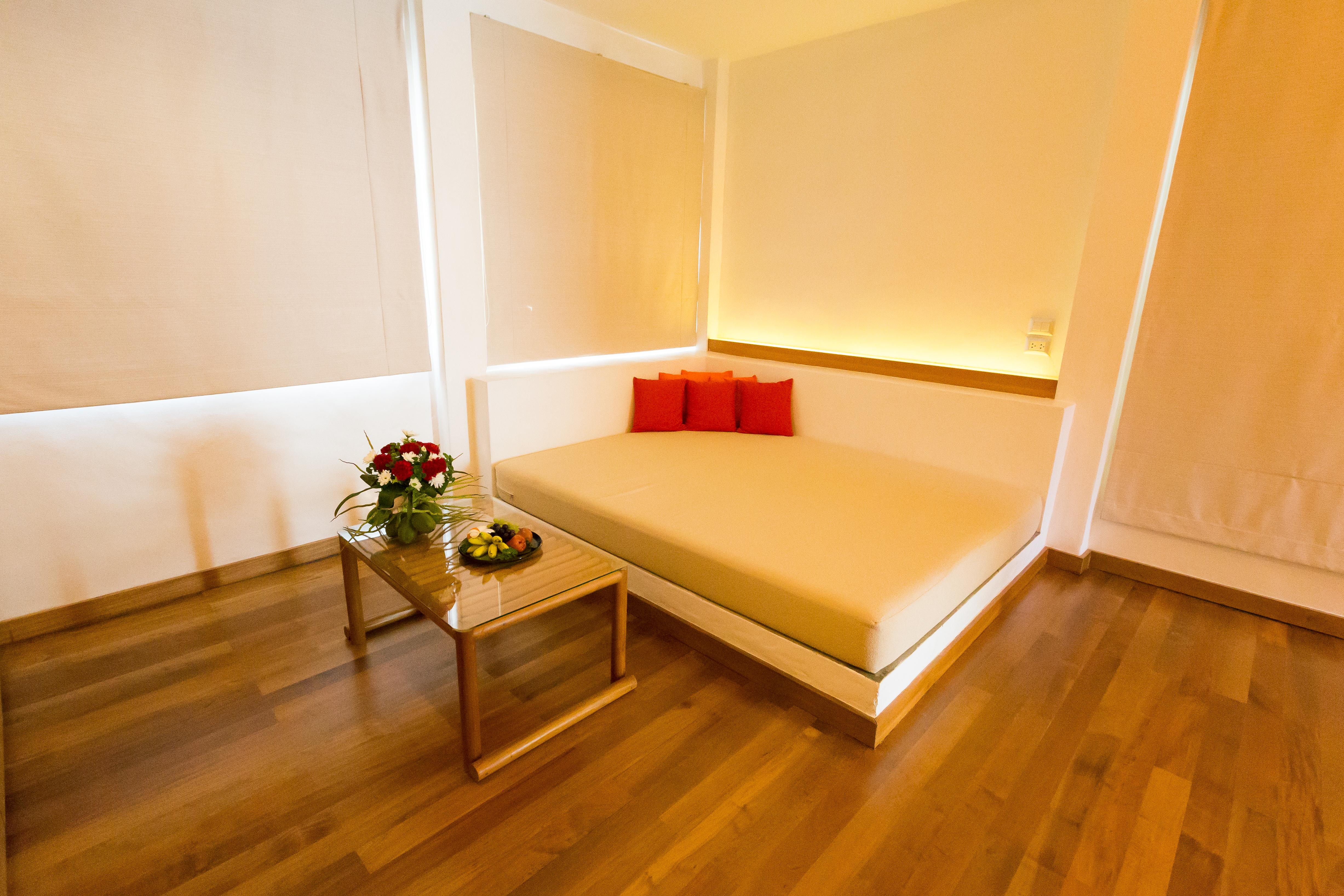 Double or Twin with Private Pool