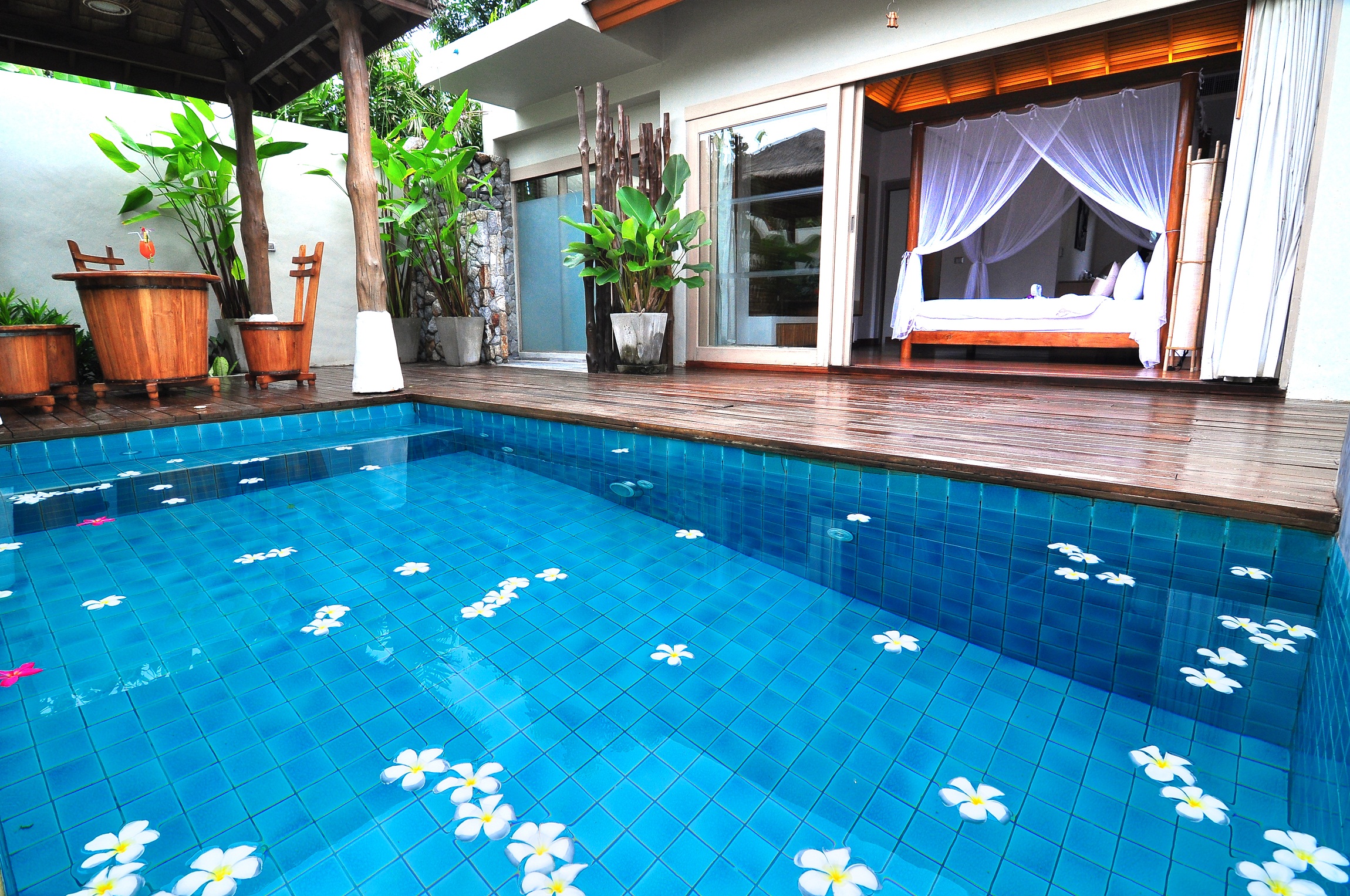 Double or Twin with Private Pool