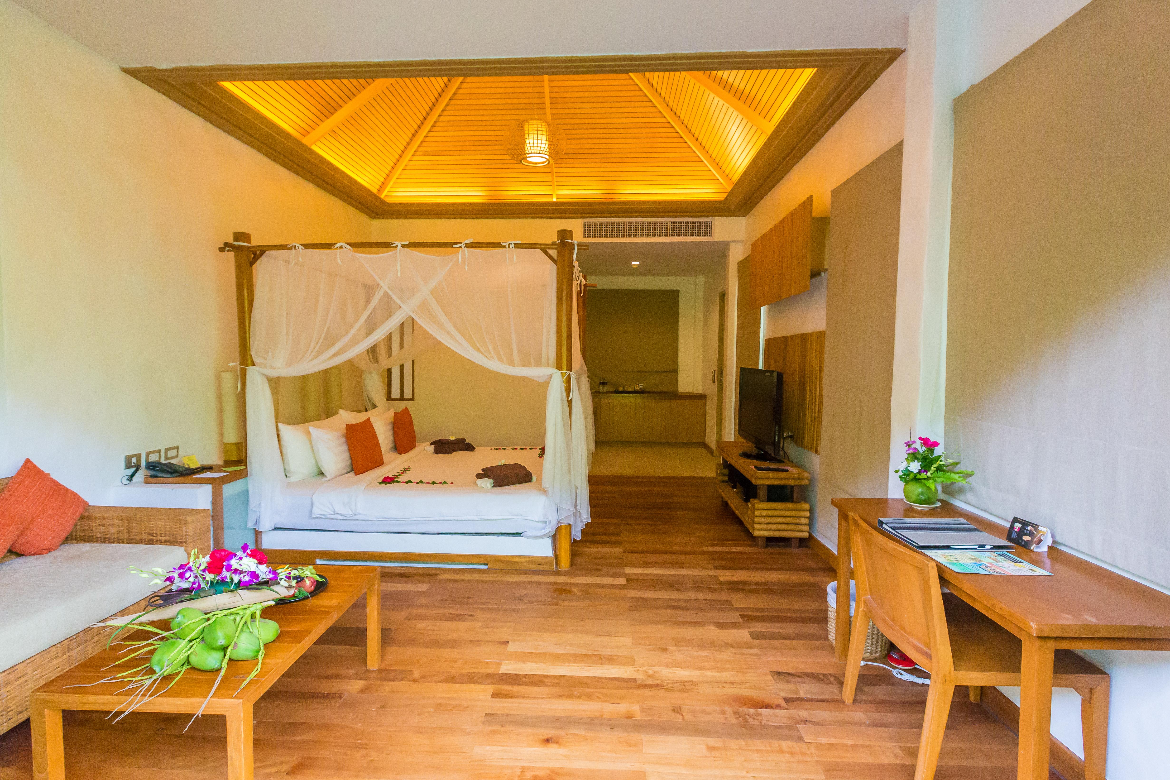 Double or Twin Standard