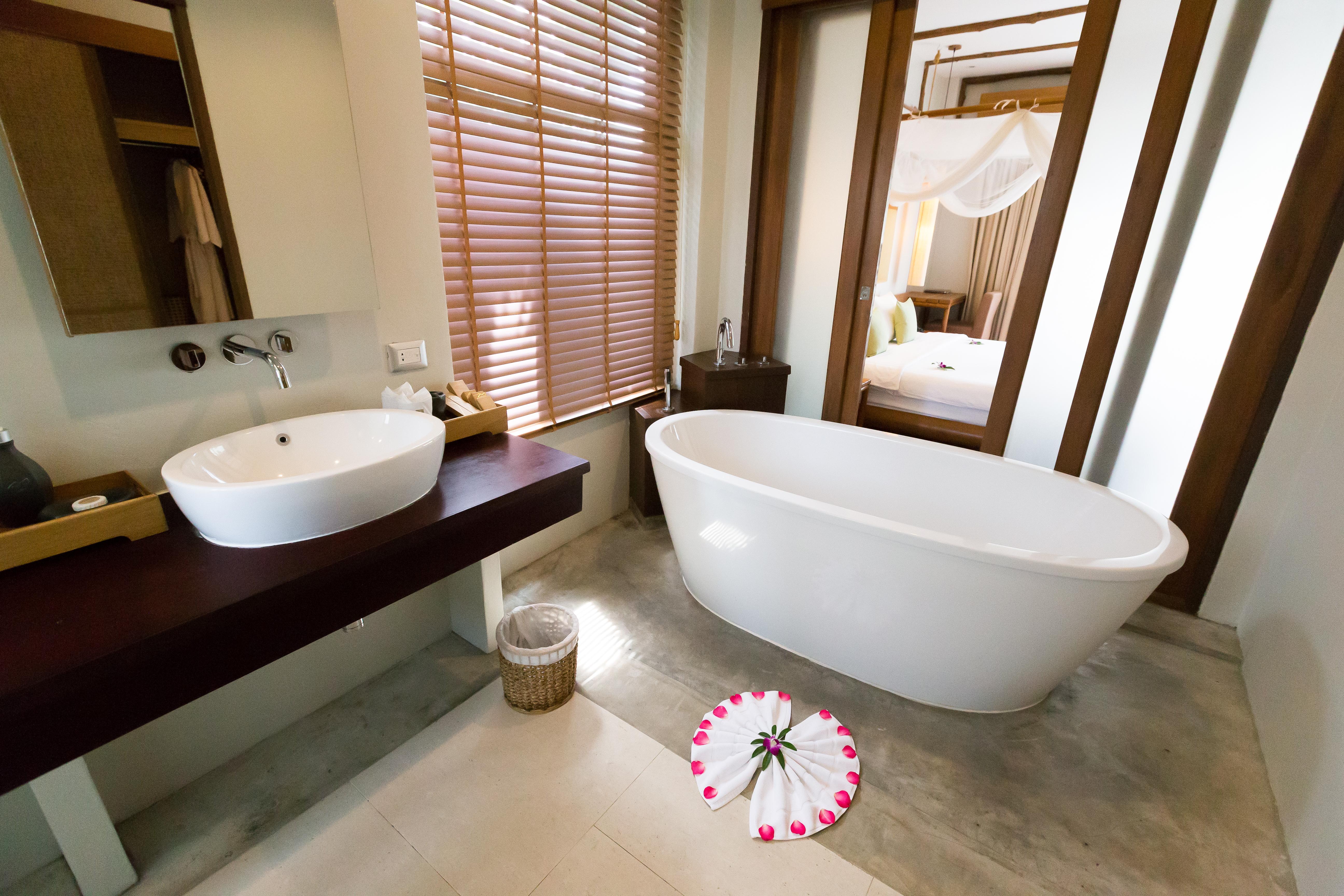 Double or Twin Deluxe Pool View