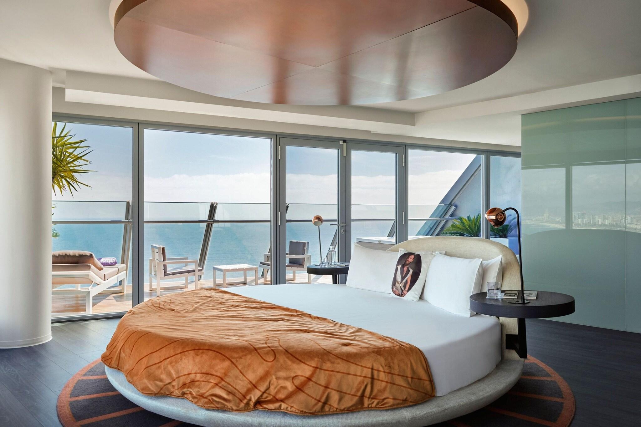 Suite King Bed Two Bedrooms