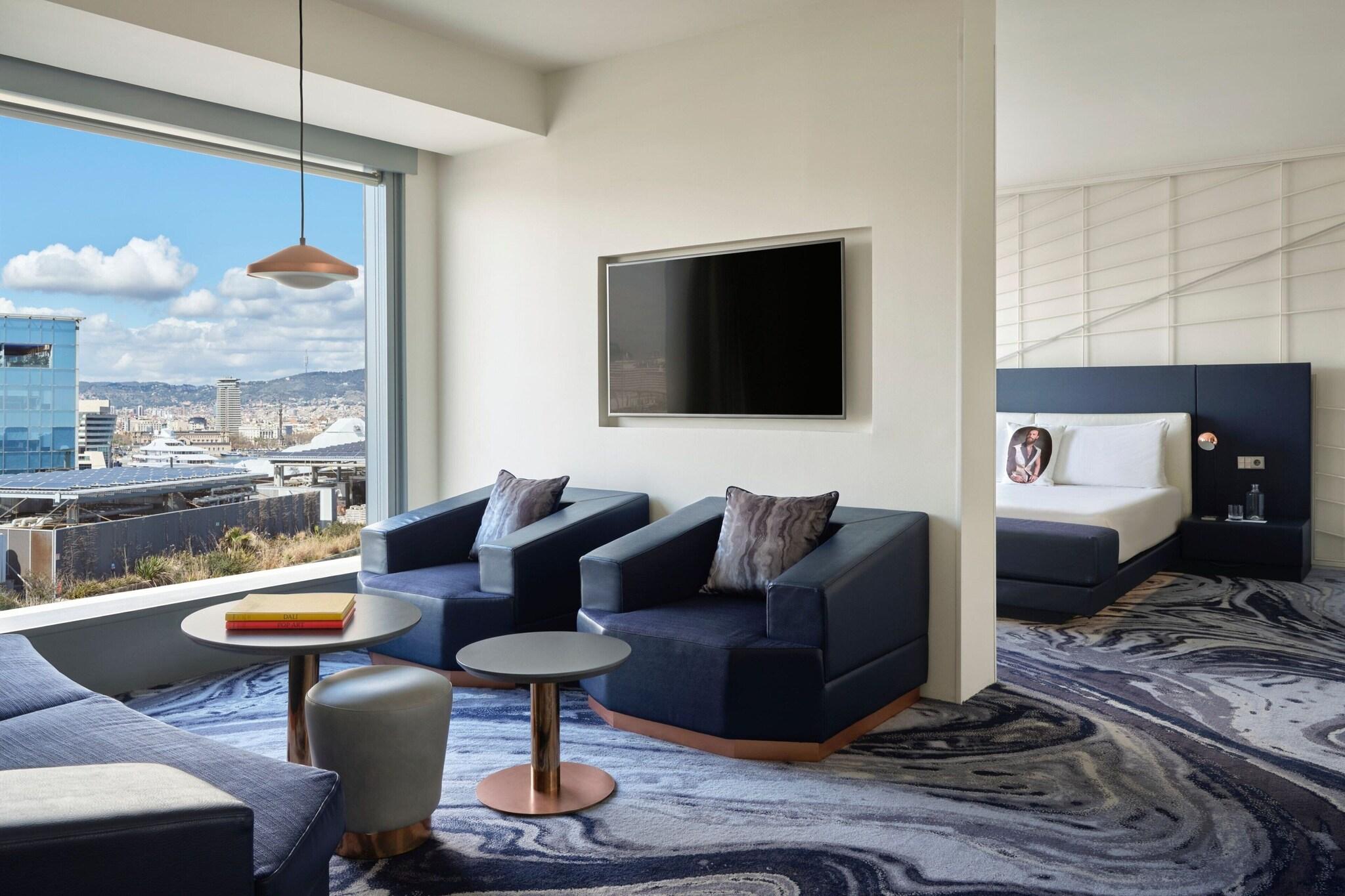 Studio King Size Bed