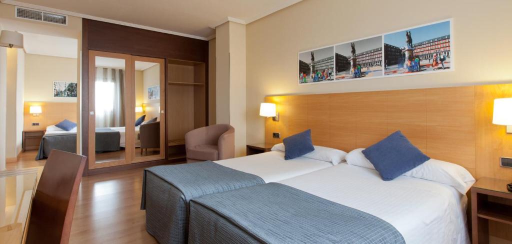 Family Room Capacity 1