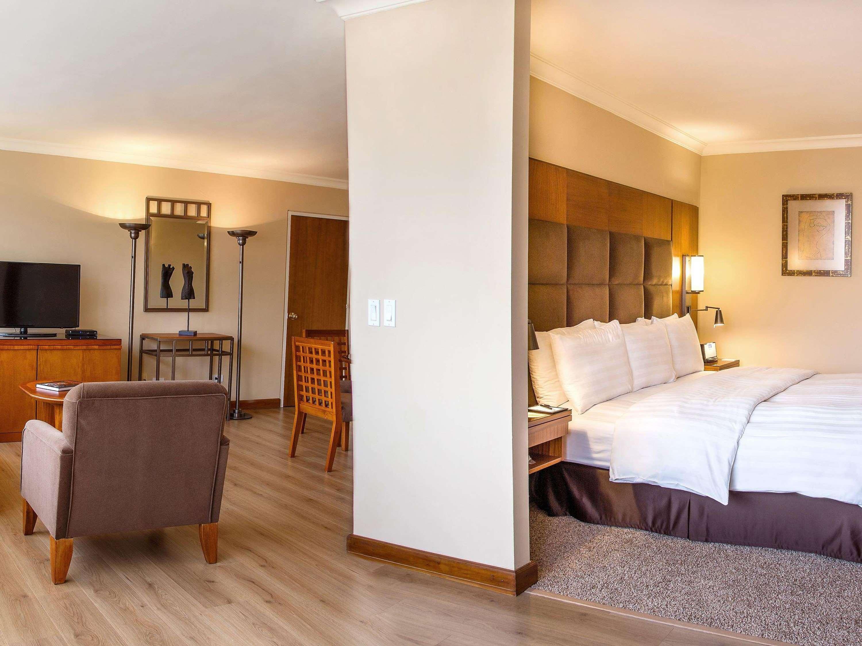 Double Deluxe Executive