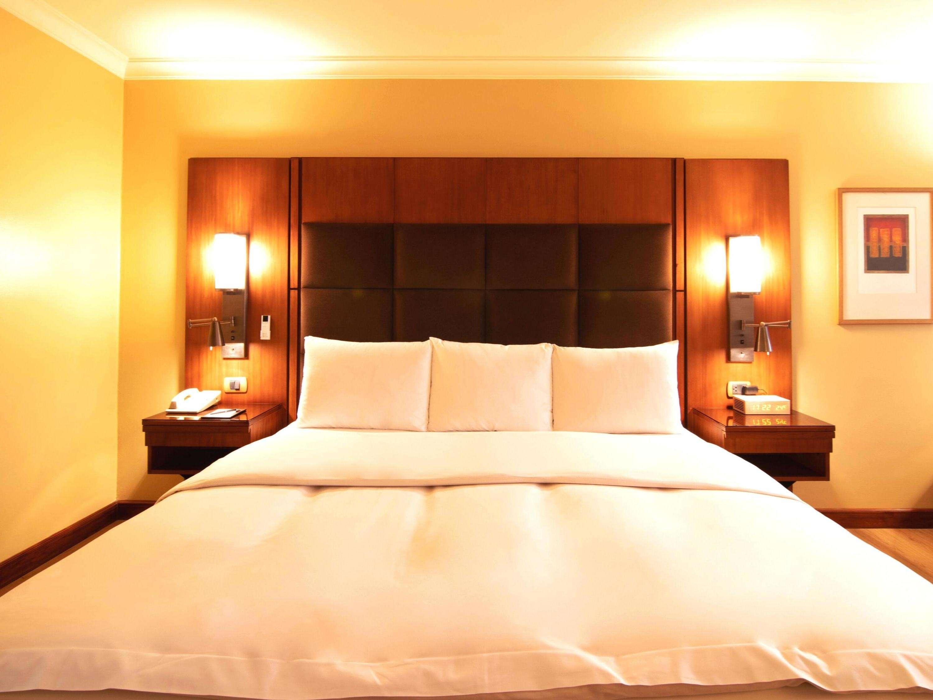 Room Premier King Bed