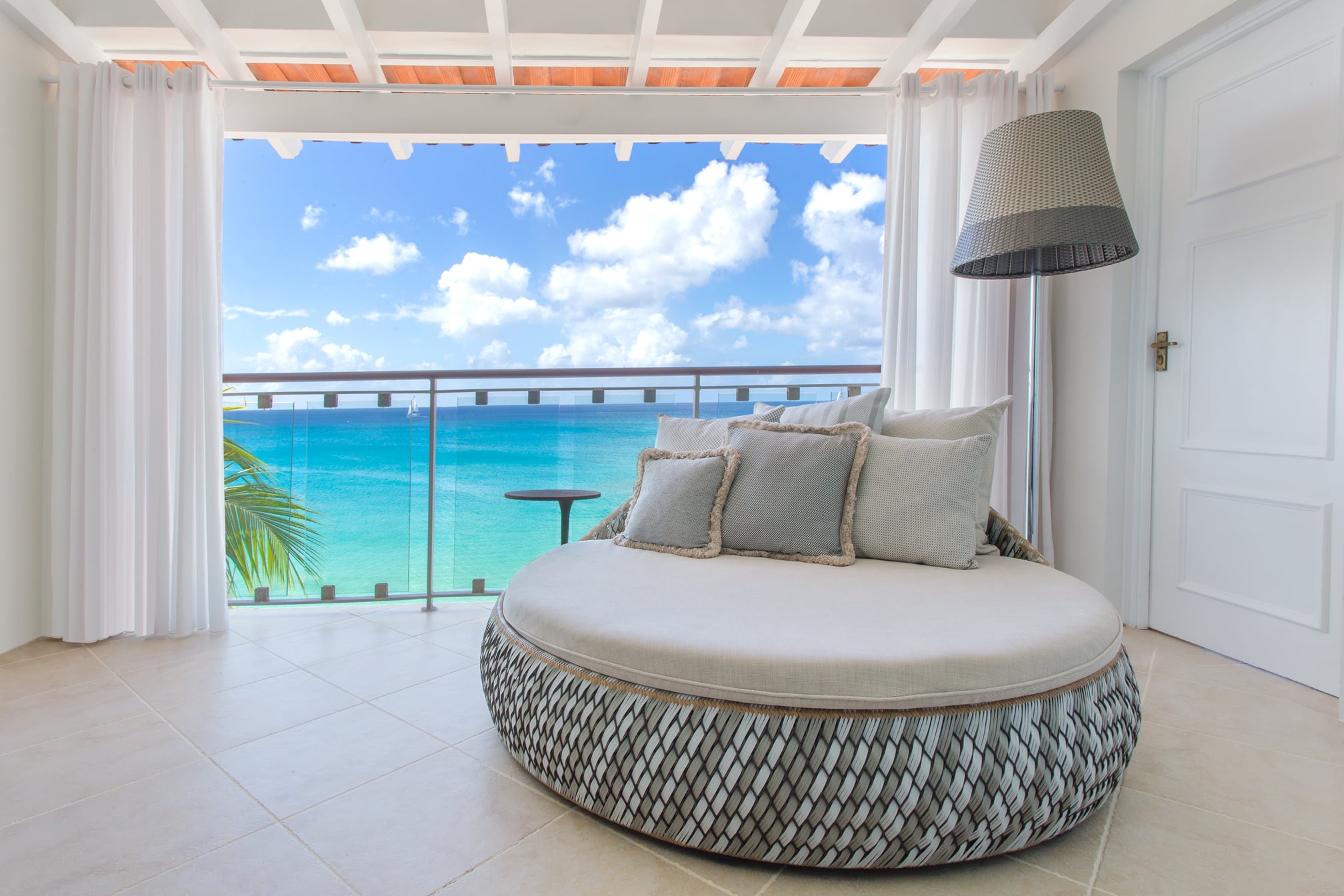 Room Luxury Ocean View