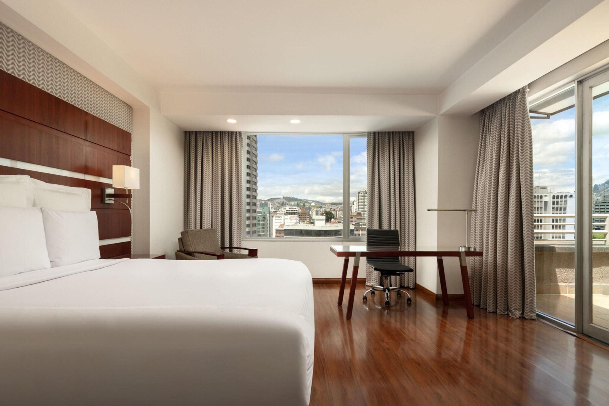 Suite City View