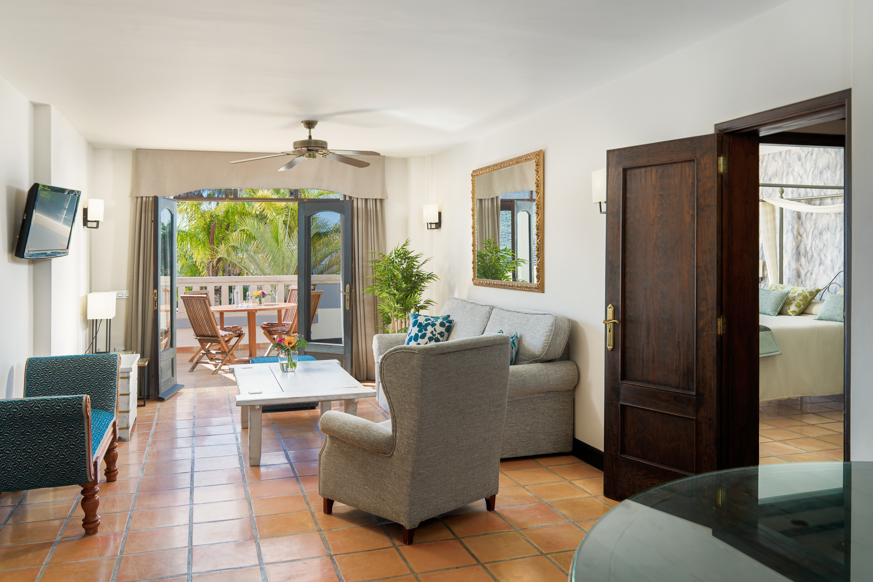 Apartment Capacity 5 Two Bedrooms