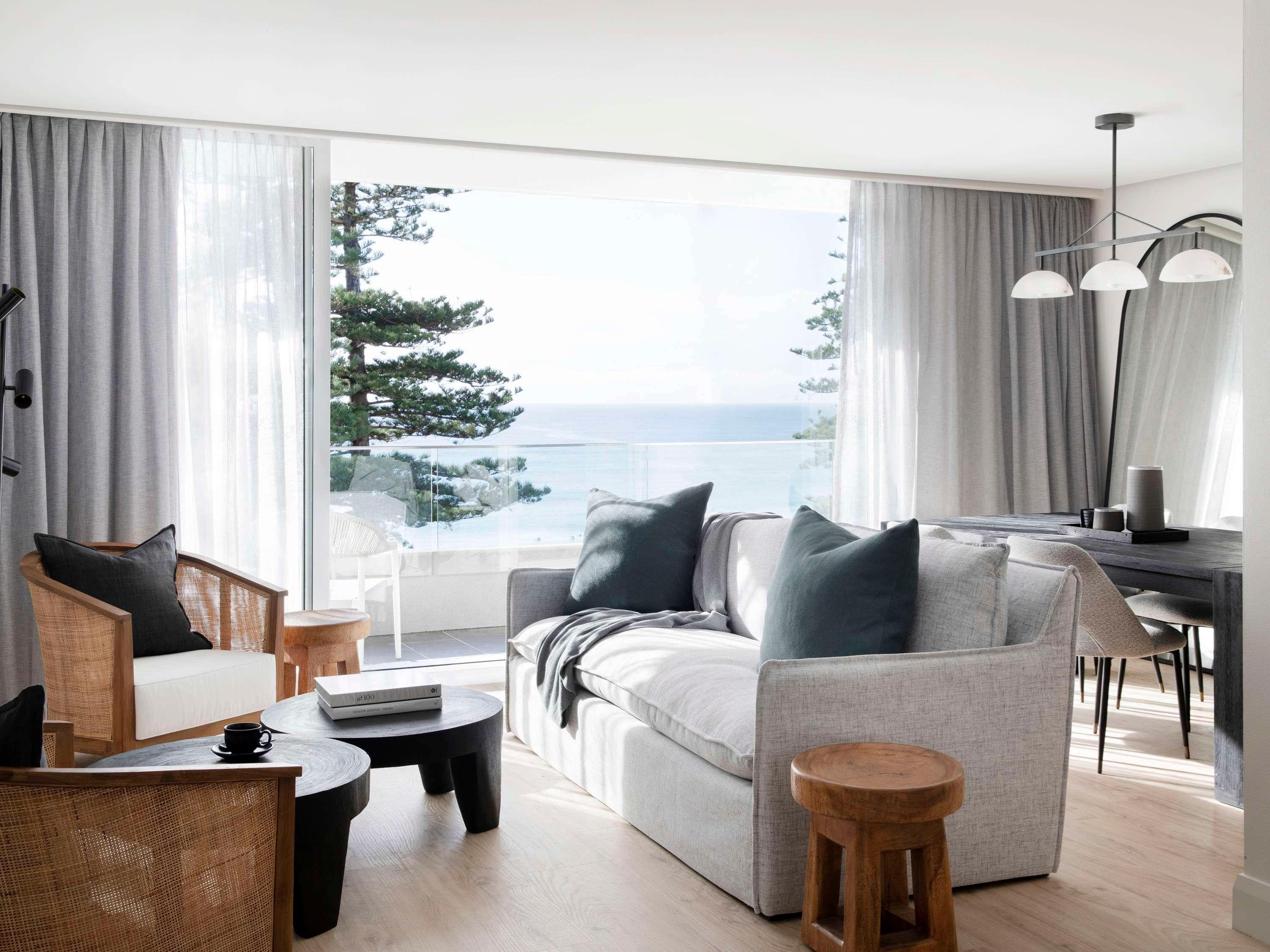 Suite Ocean View King Bed