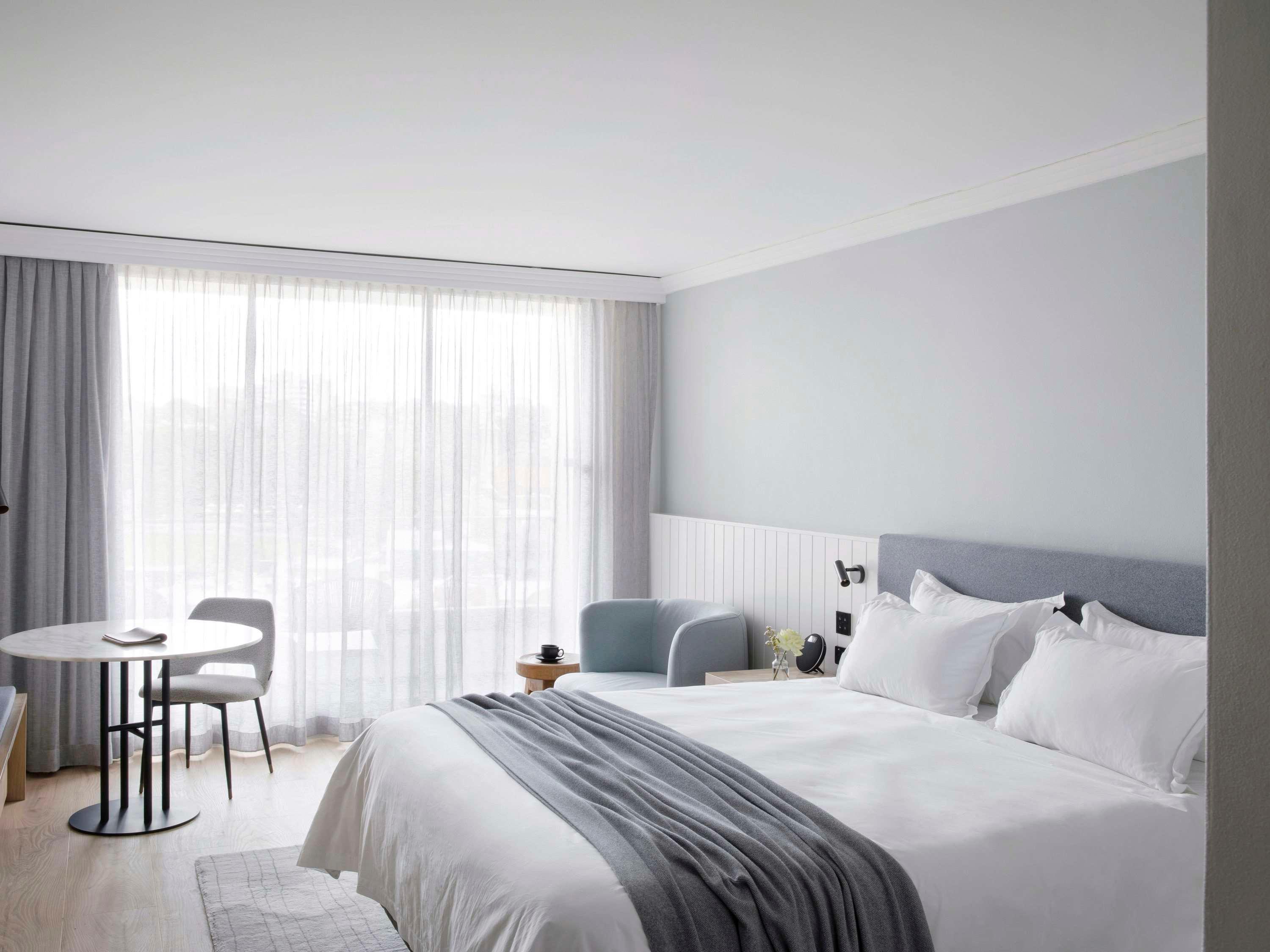 Double Deluxe King Bed