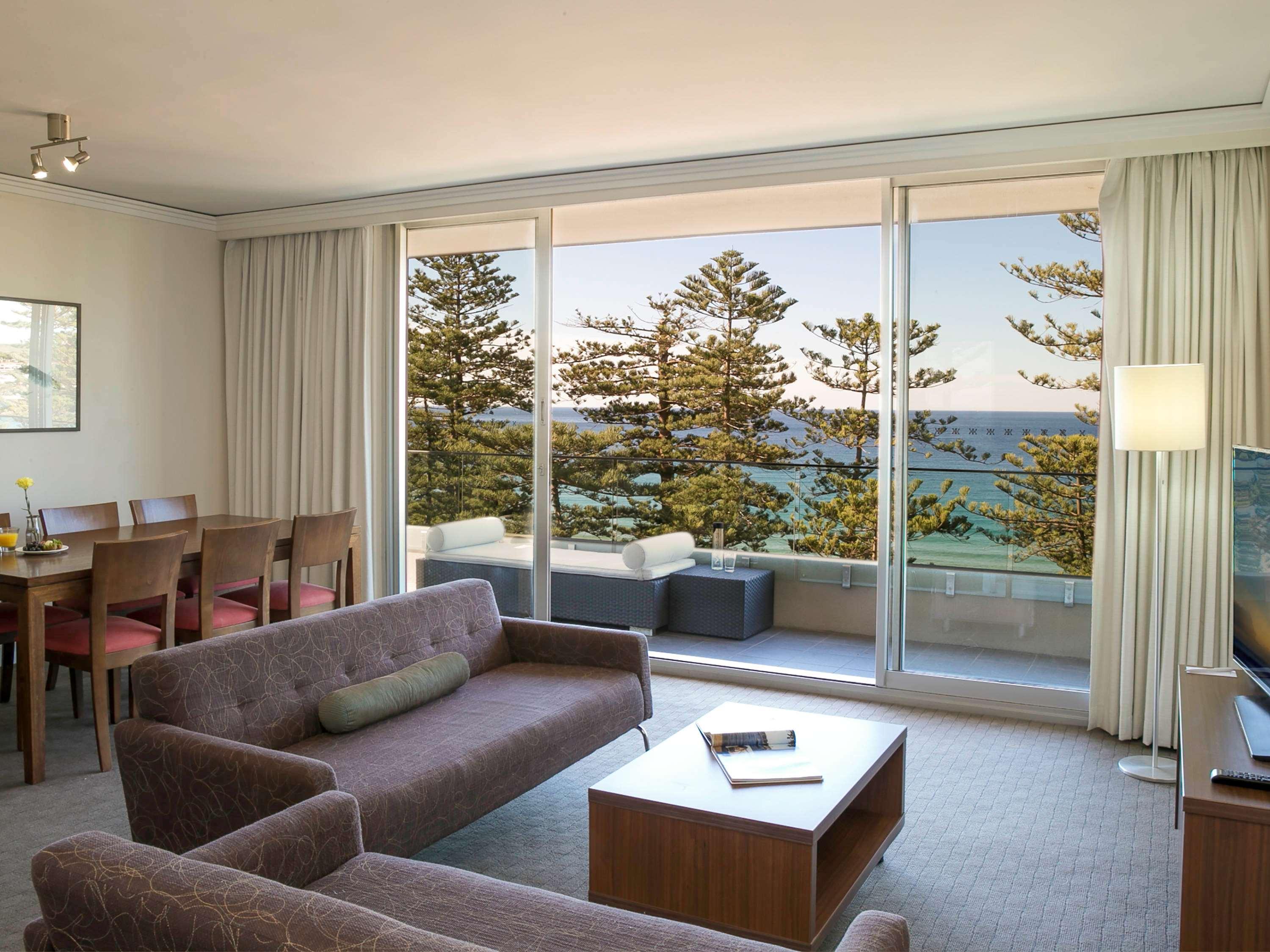 Suite Ocean View King Bed