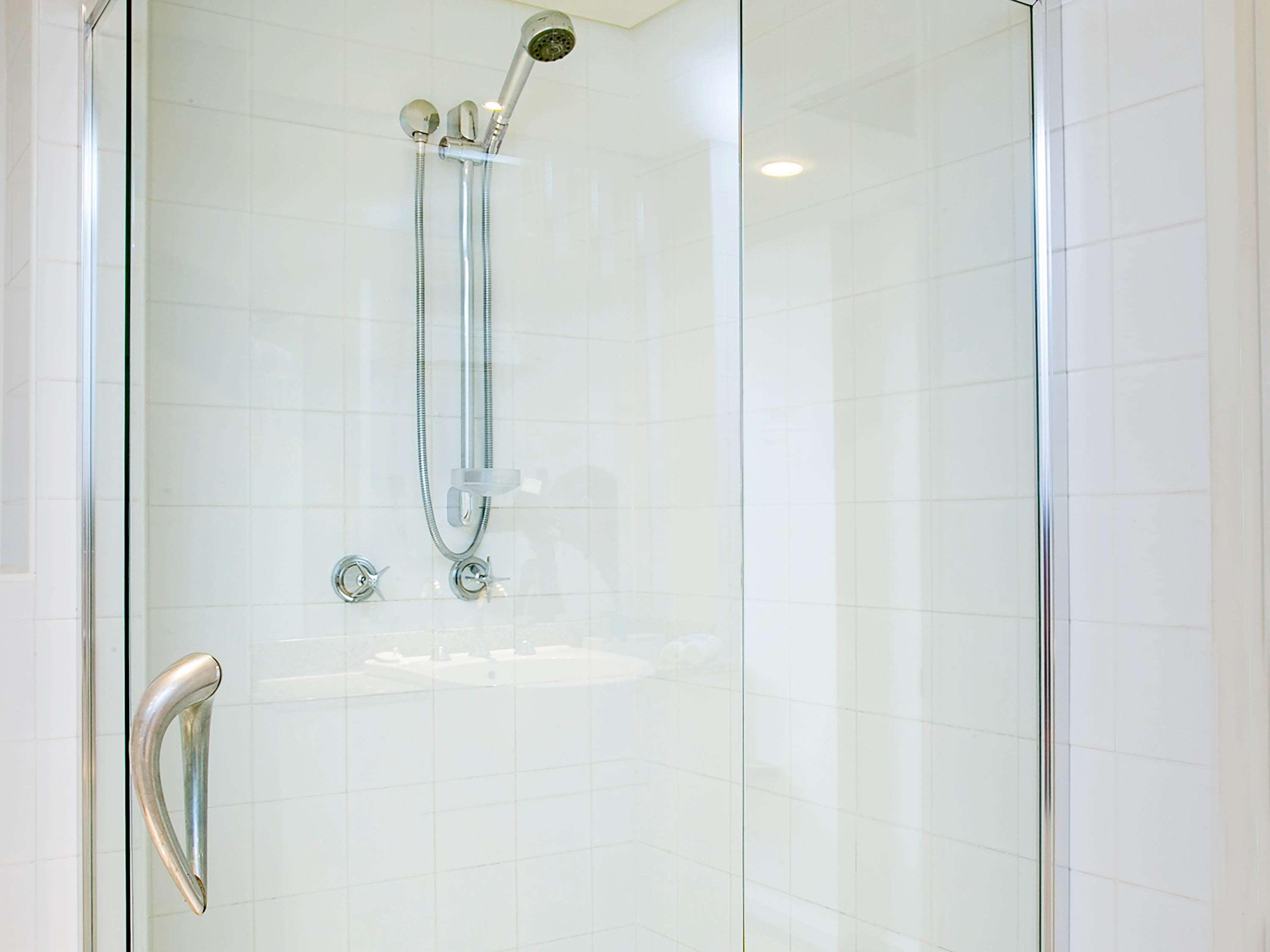 Double Queen Size Bed