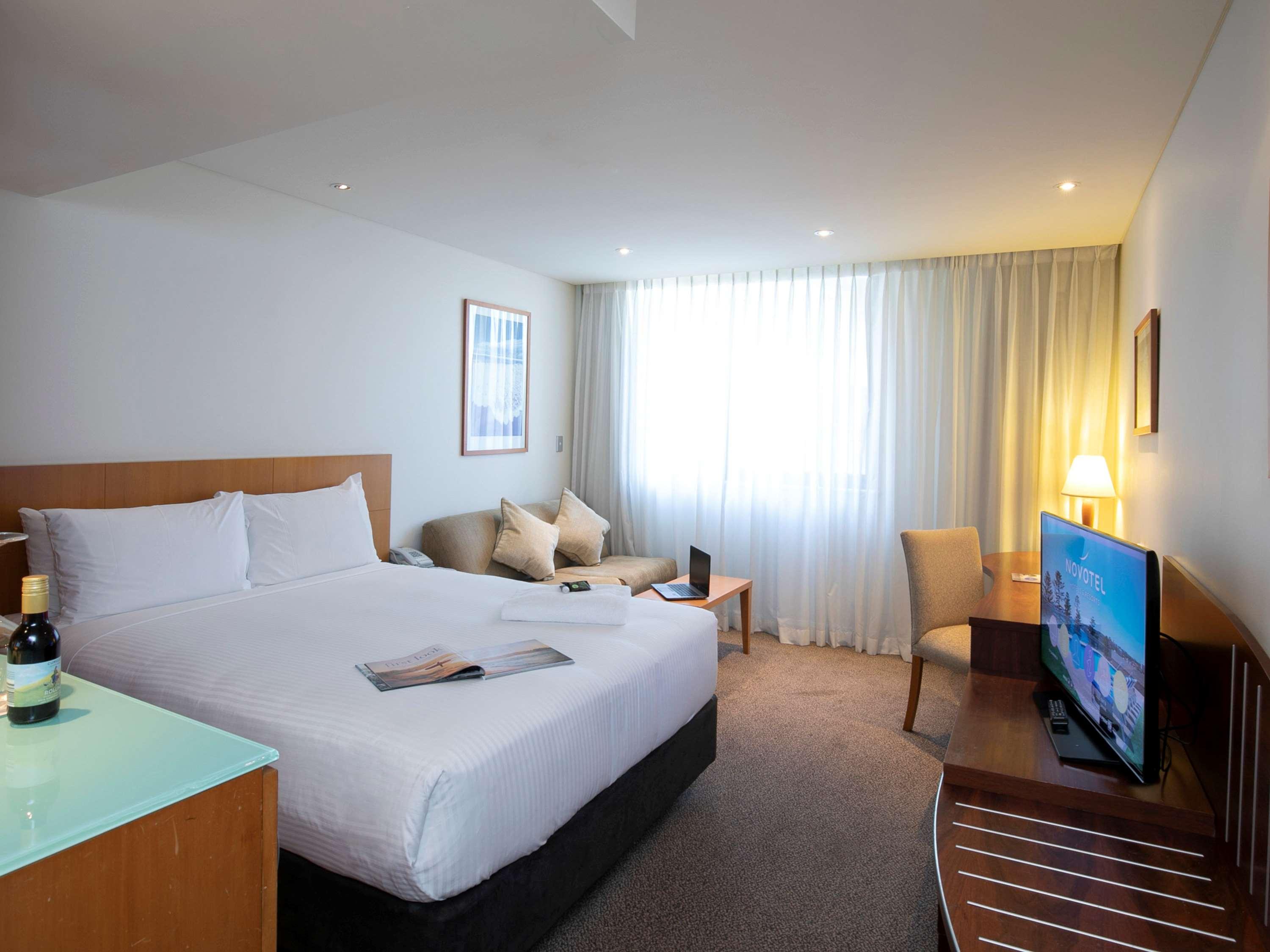 Double Queen Size Bed