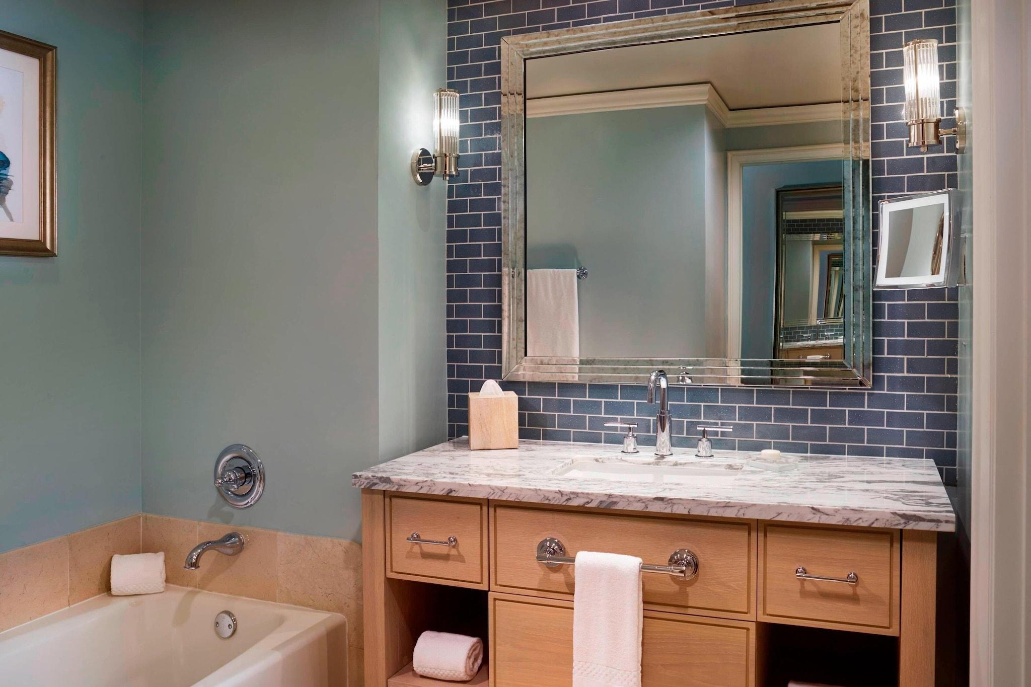 Double or Twin Bay View