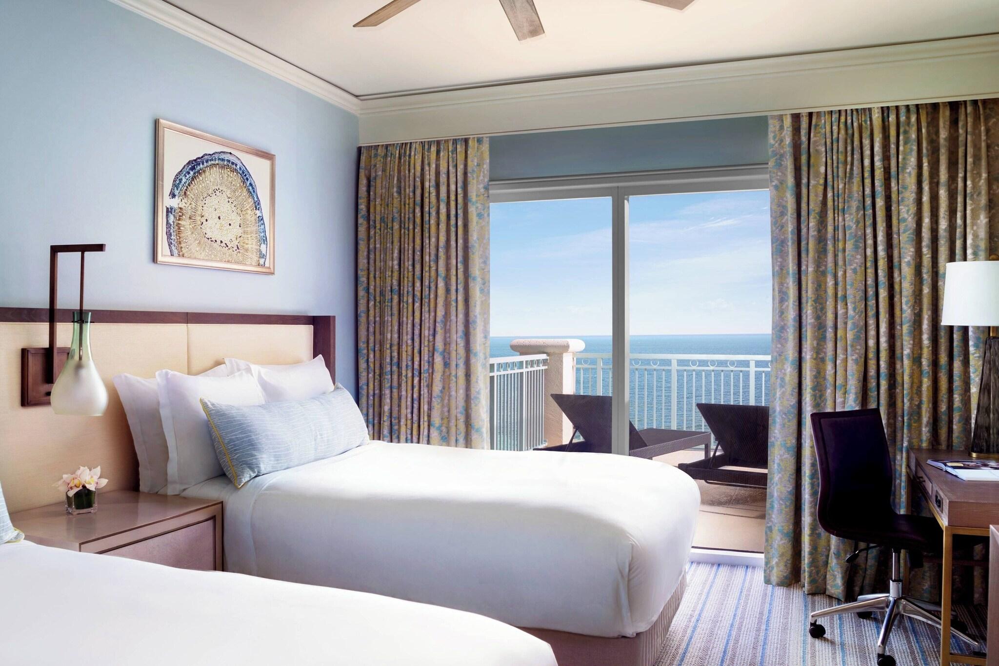 Quadruple Ocean Front Two Double Beds
