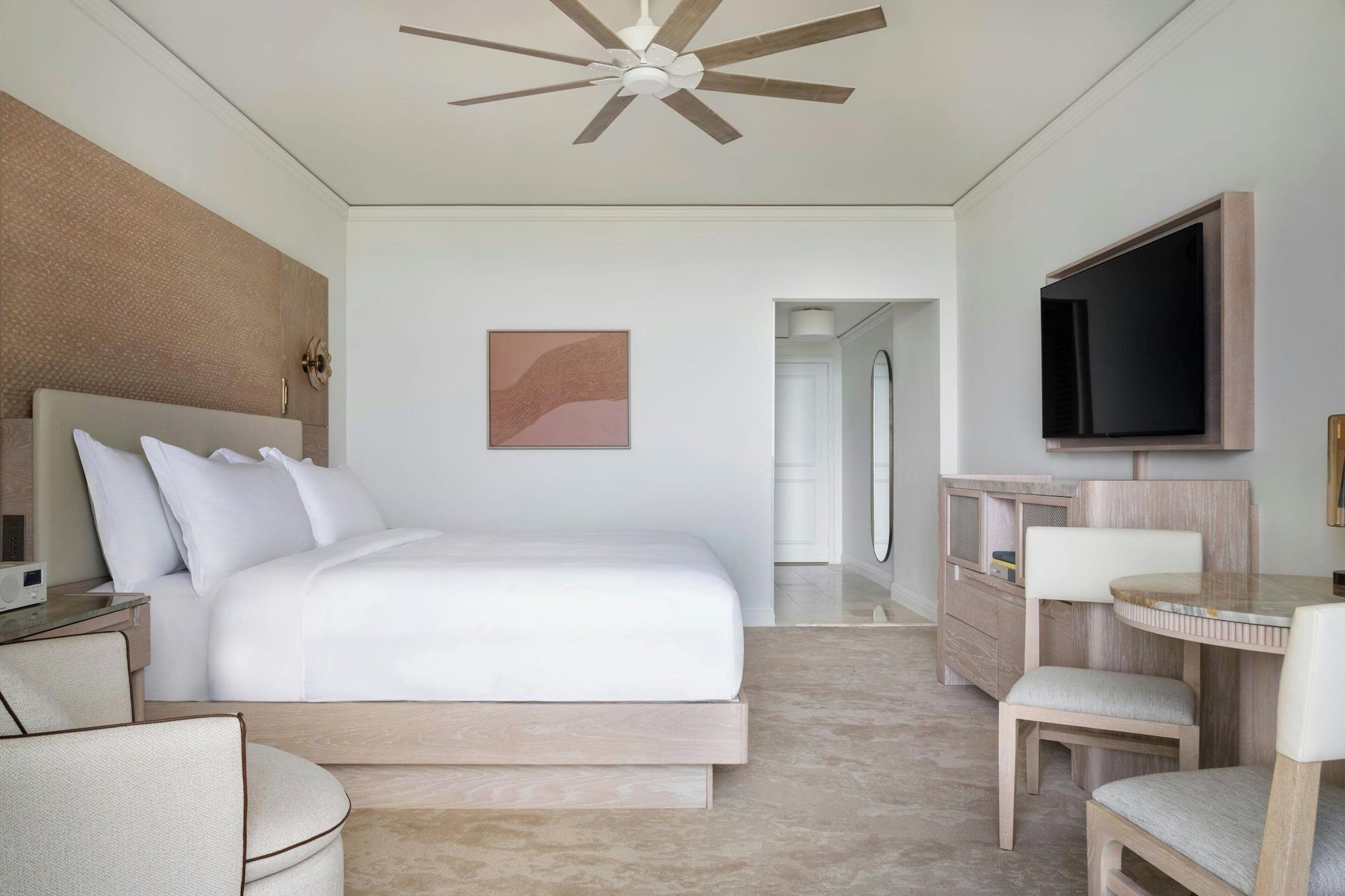 Double Ocean Front King Bed