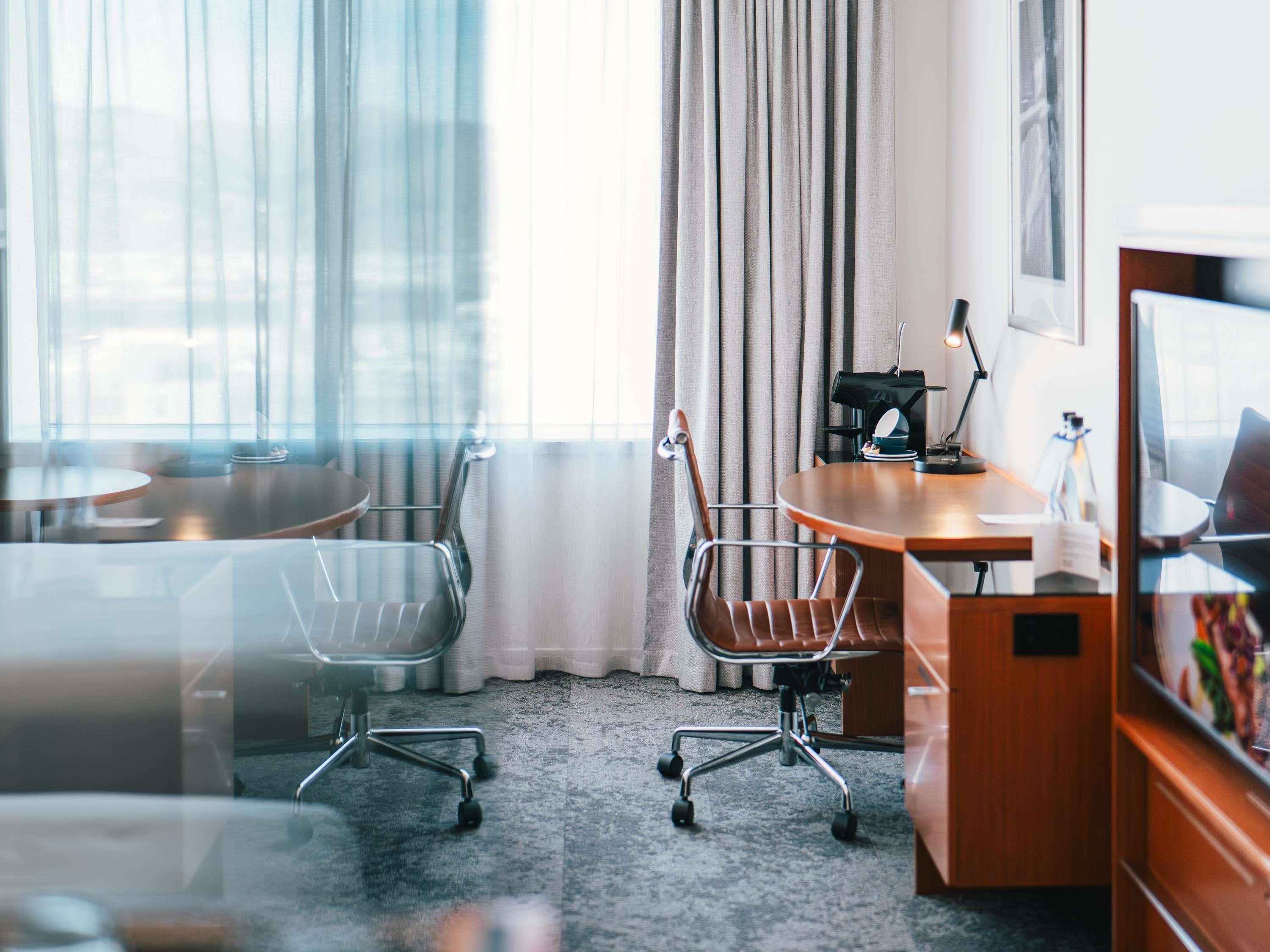 Twin Executive 2 Double Beds