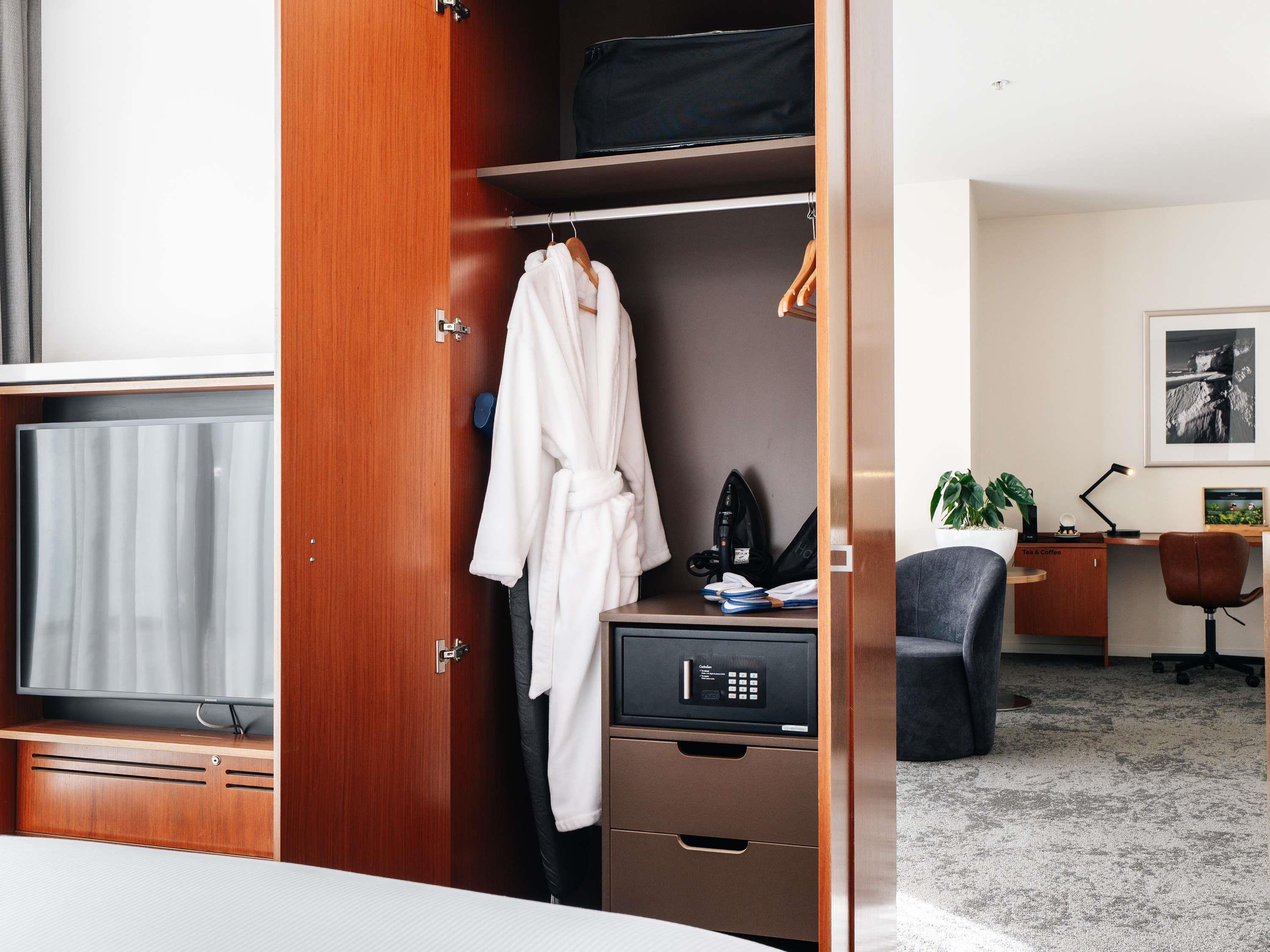 Suite Executive King Bed