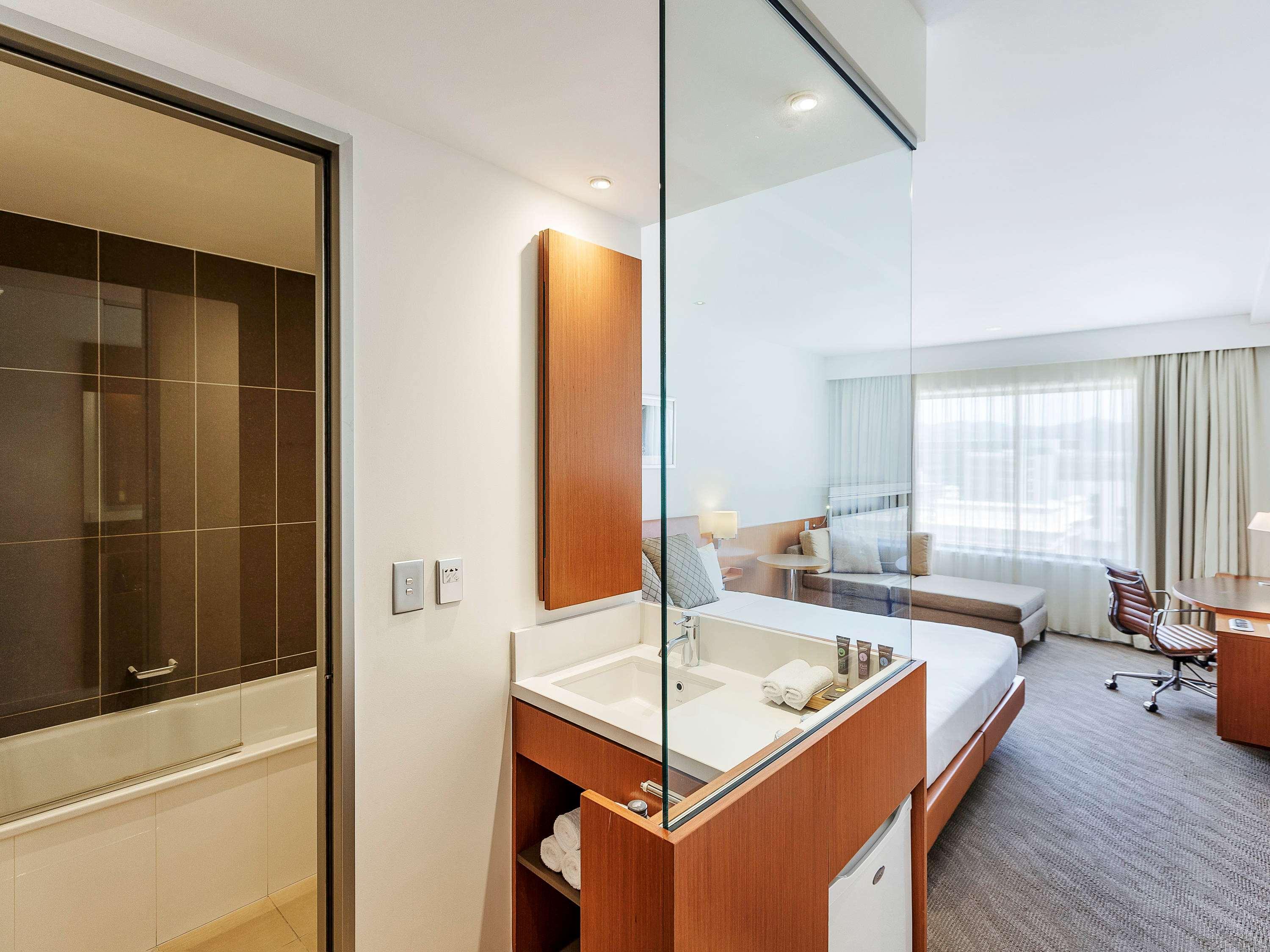 Double Executive King Bed