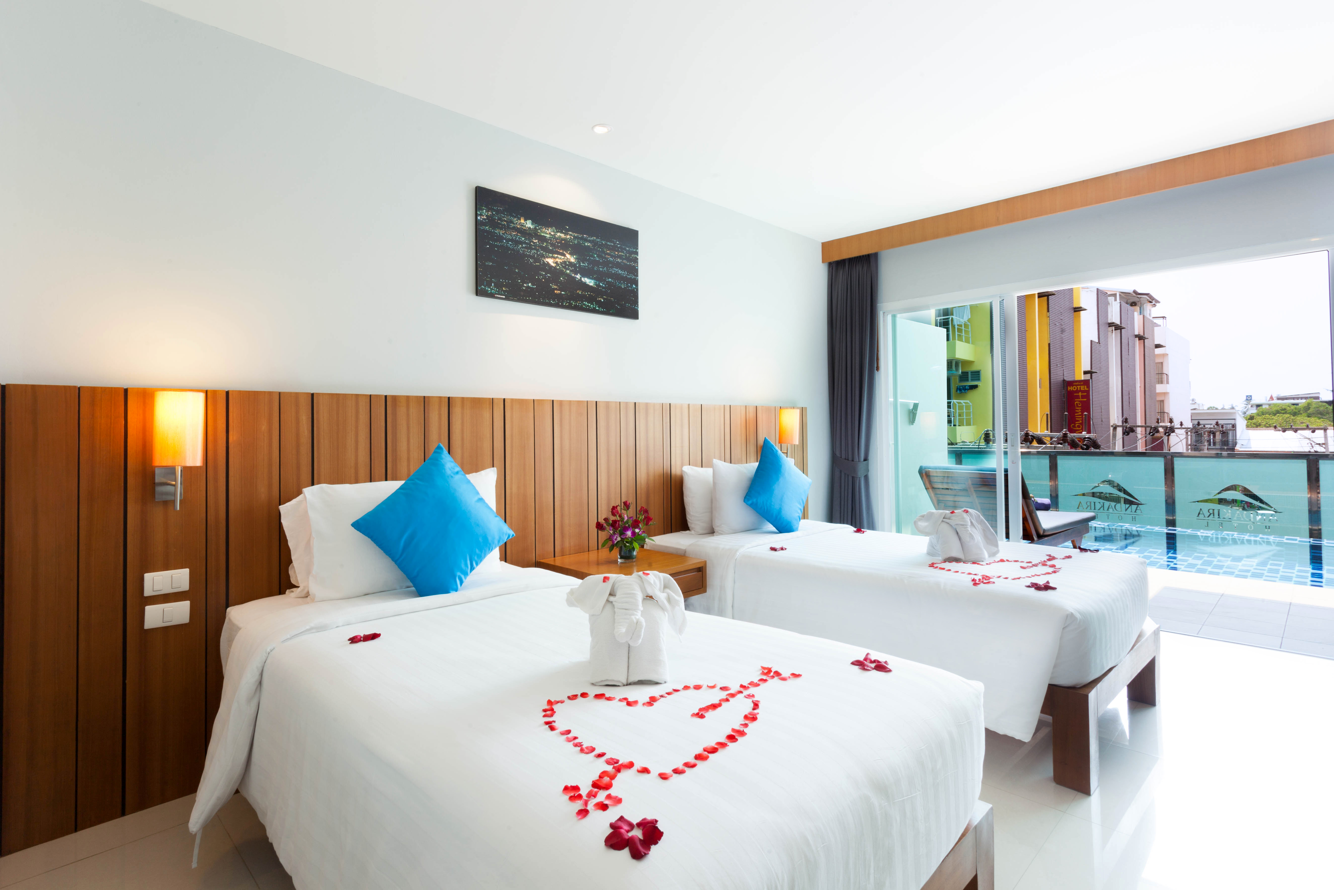 Double or Twin Deluxe