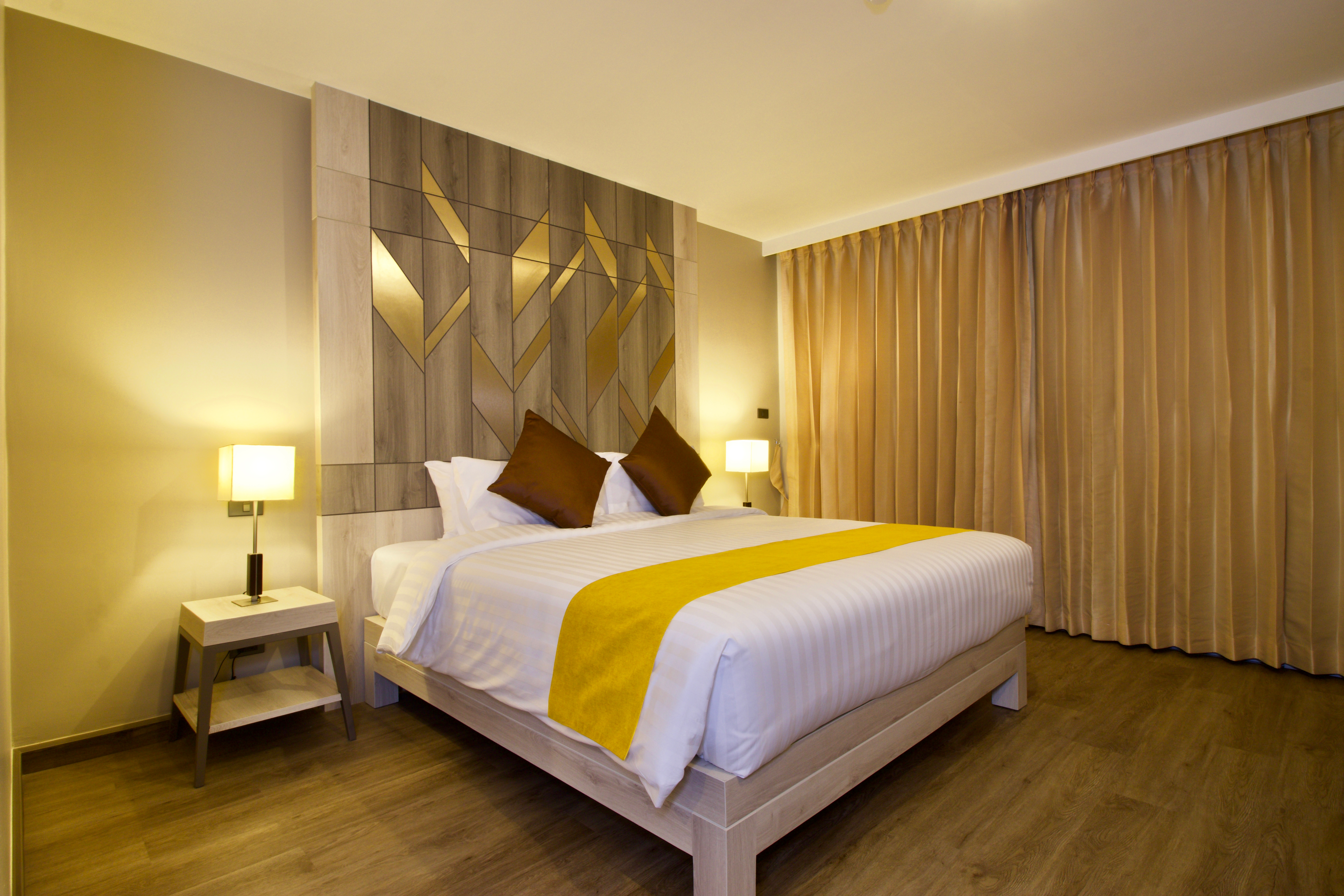 Double or Twin Deluxe