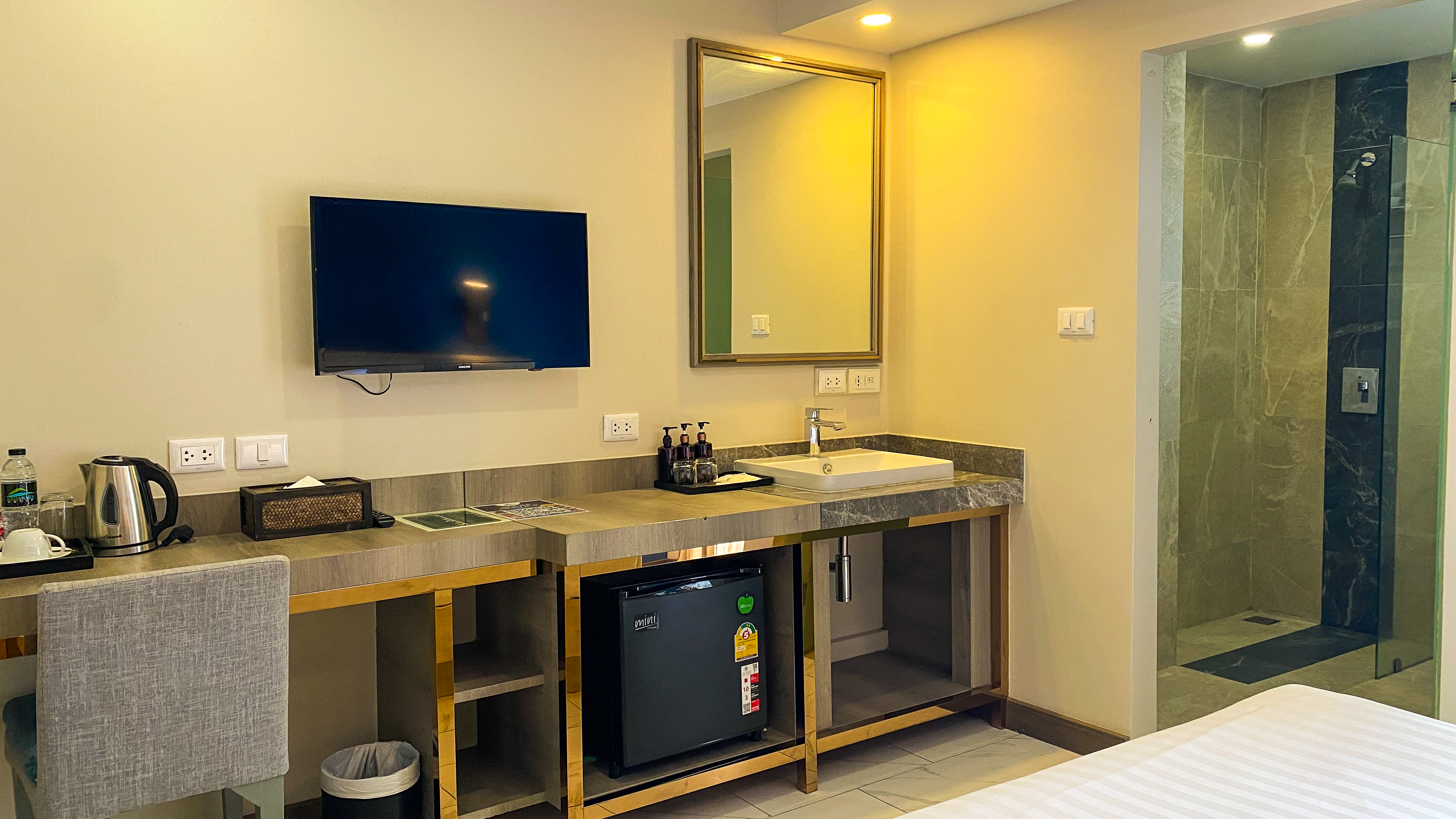 Double Superior City View