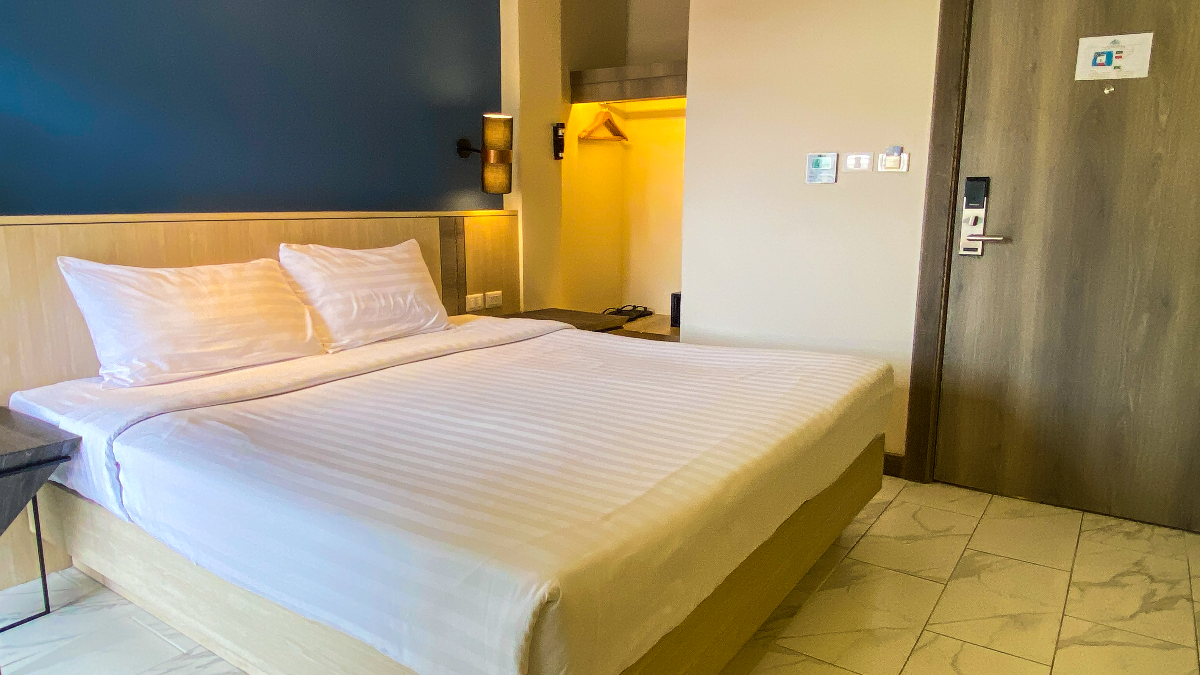 Double Superior City View