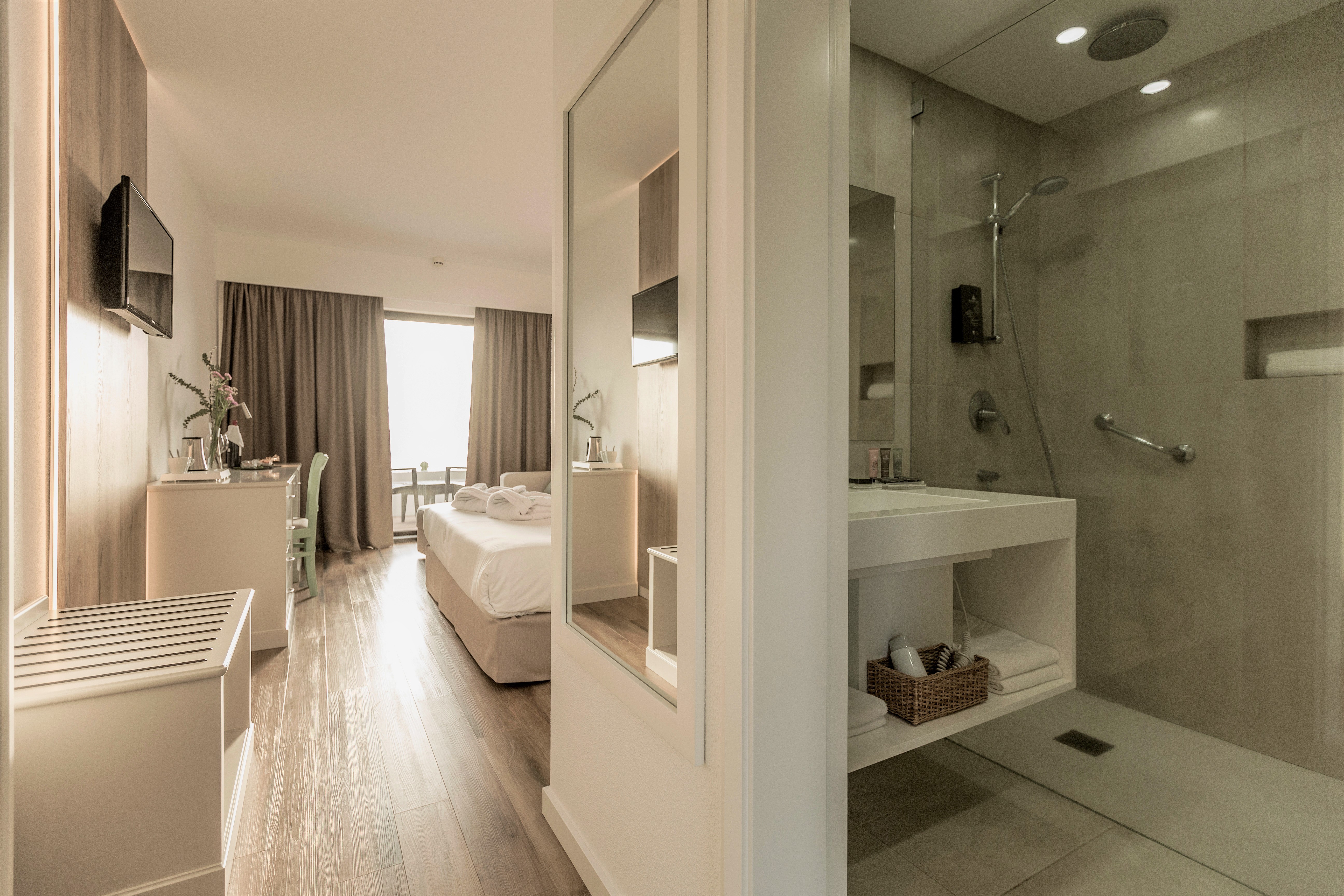 Double or Twin Sea View