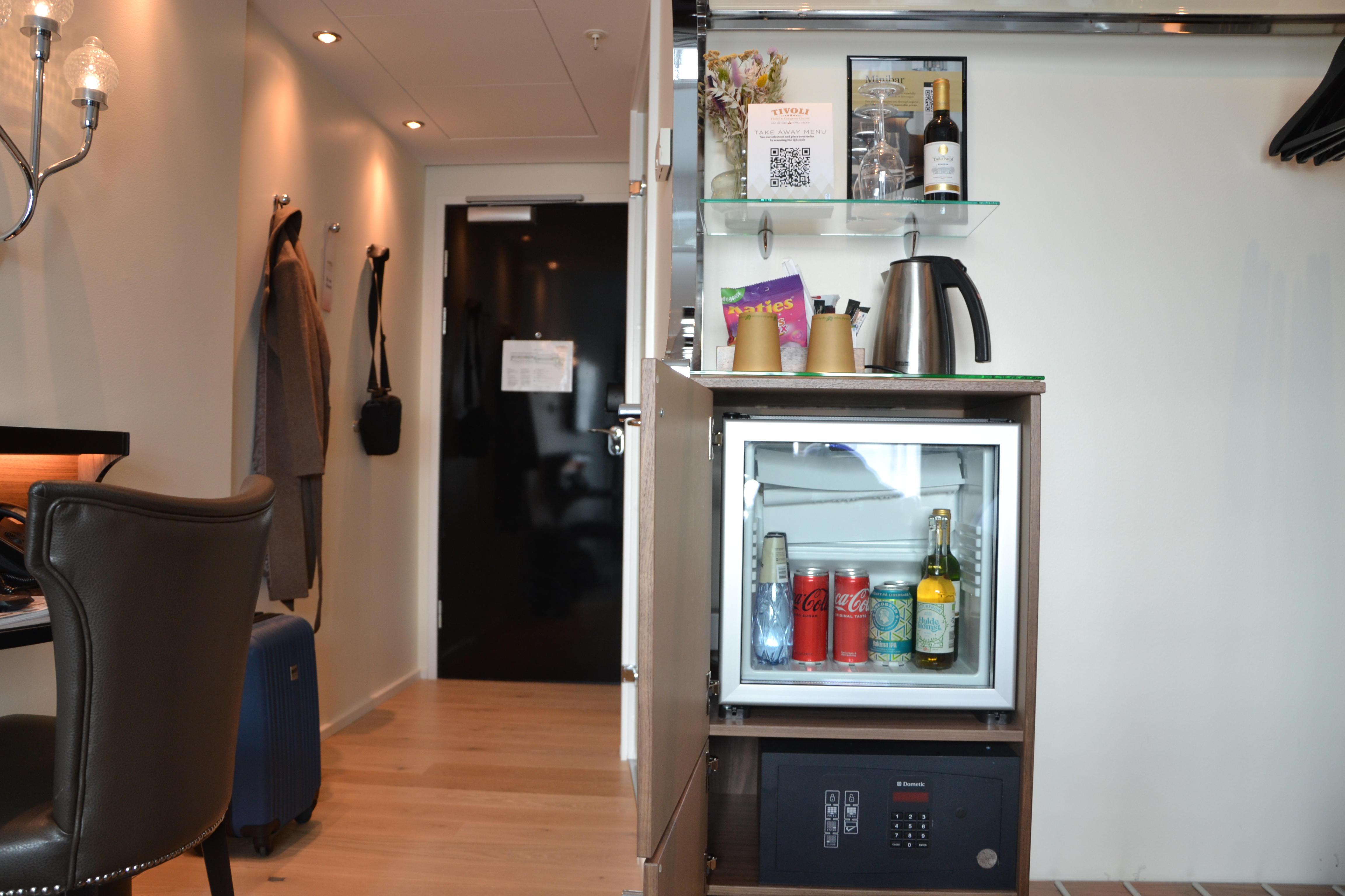 Family Room Connecting Room