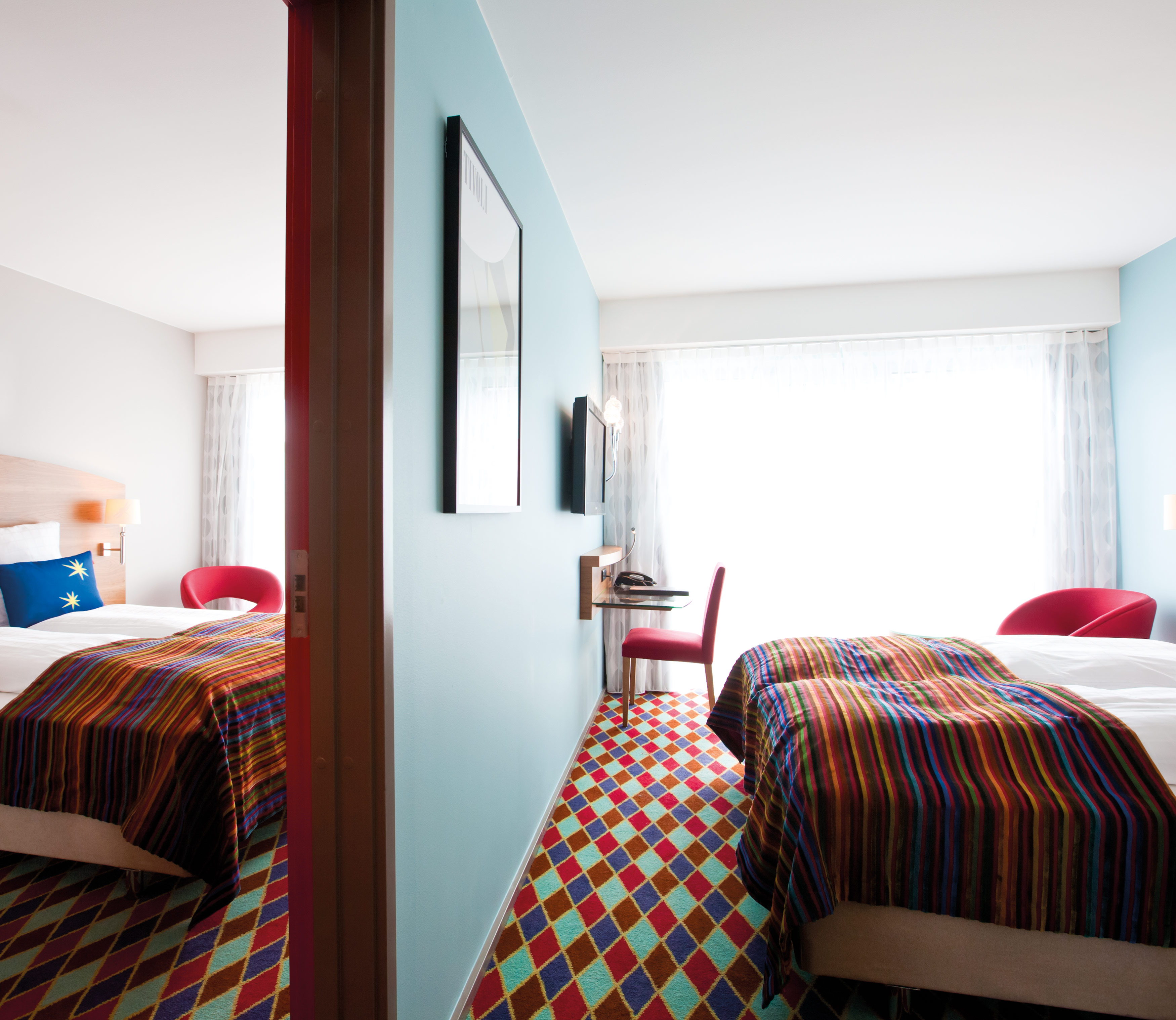 Double Connecting Room