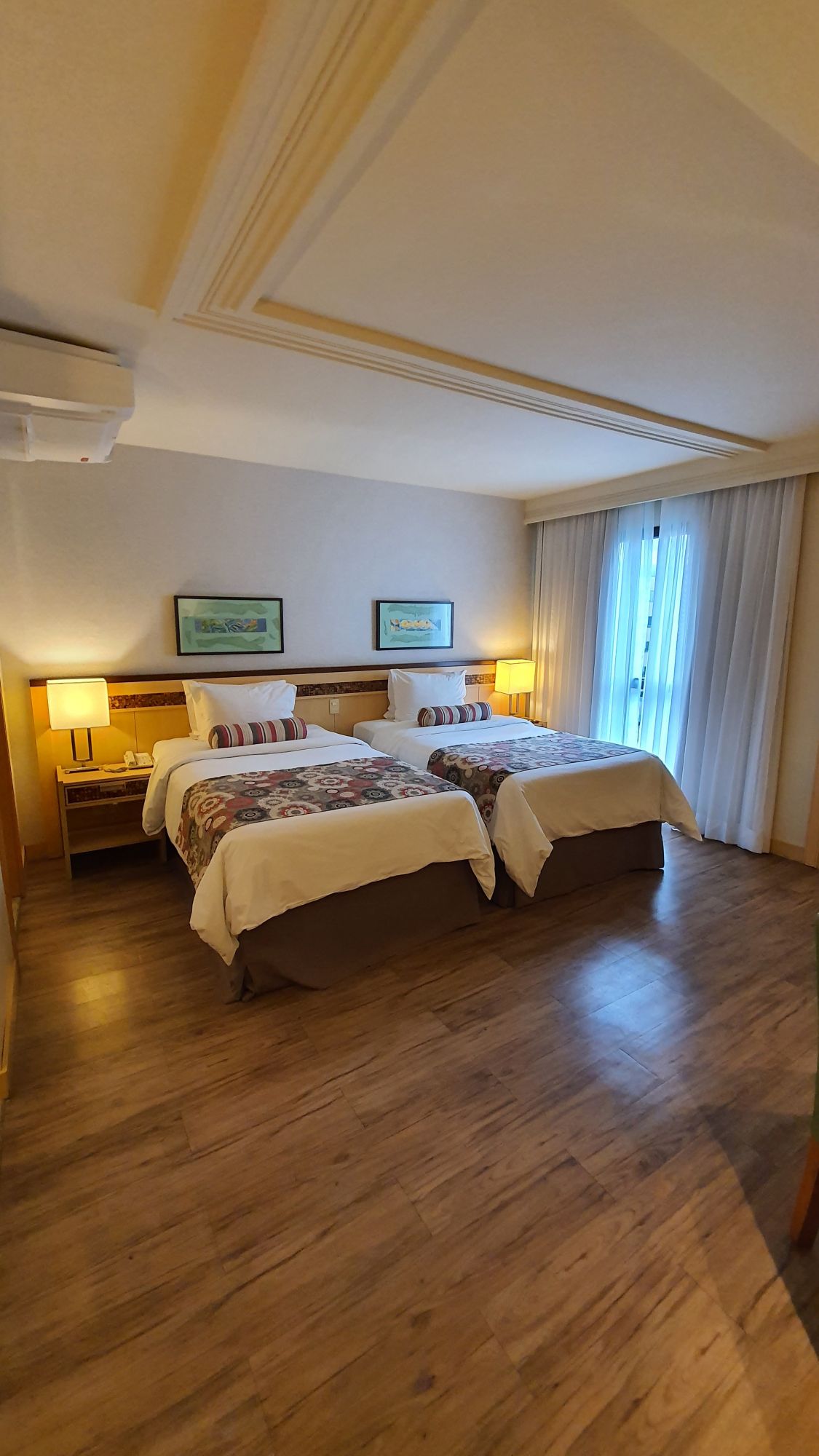 Suite Deluxe Two Double Beds