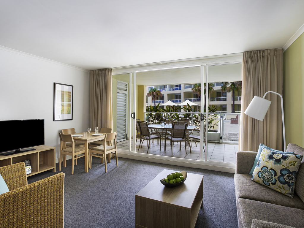 Suite Pool View One Bedroom