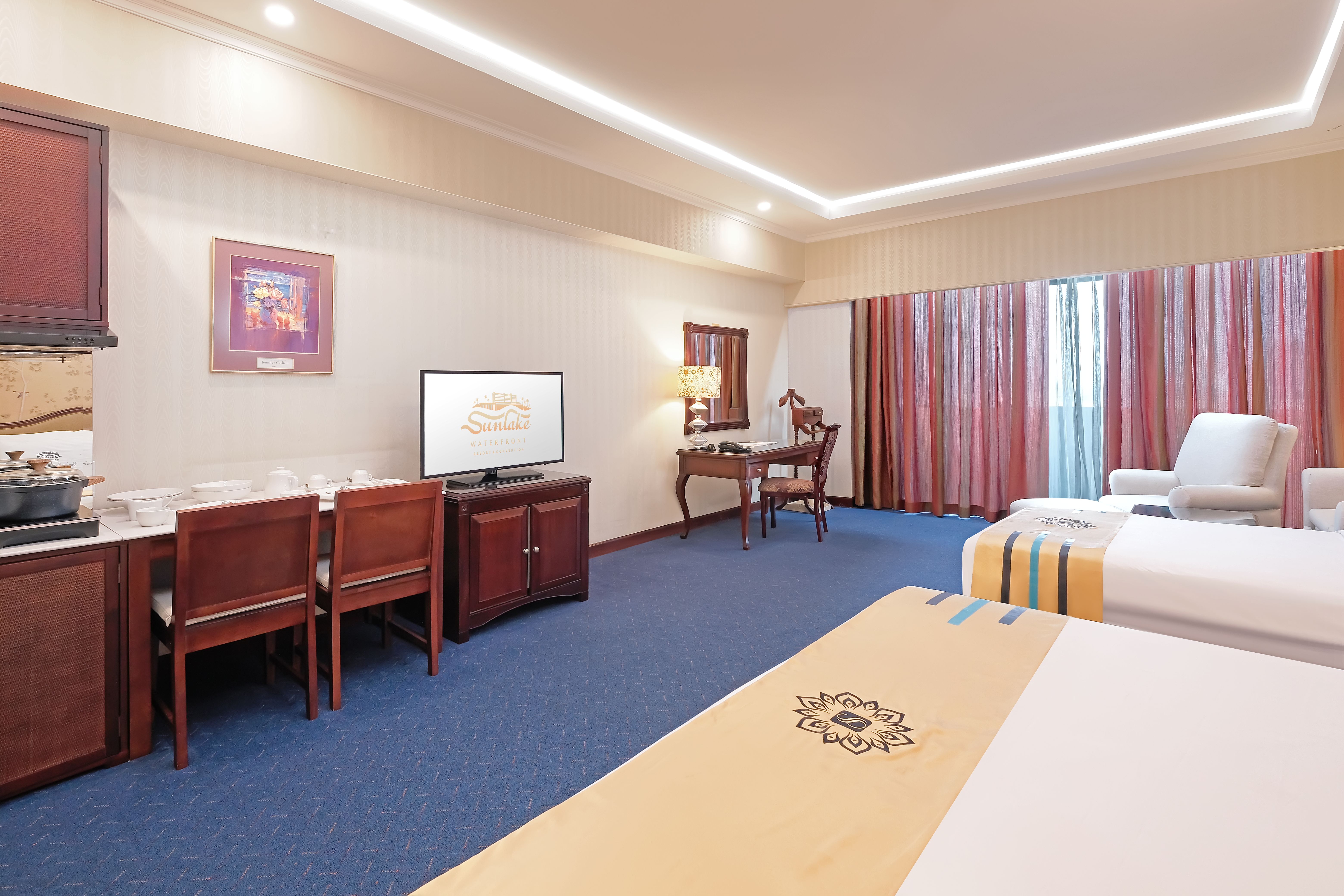 Family Room Executive