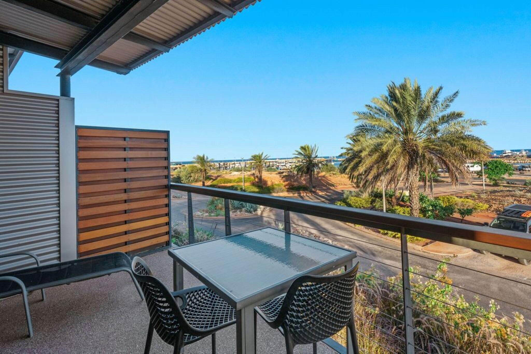 Apartment King Bed One Bedroom 