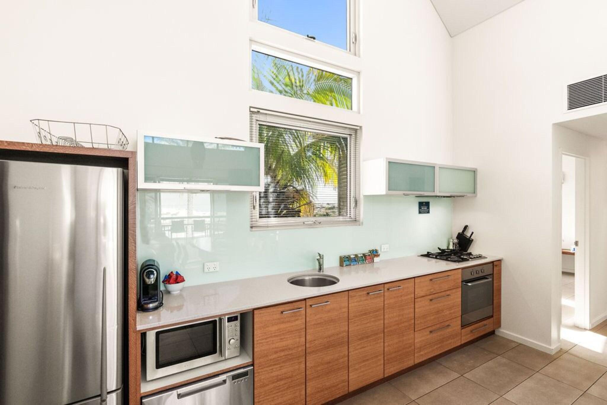 Apartment Ocean View King Bed