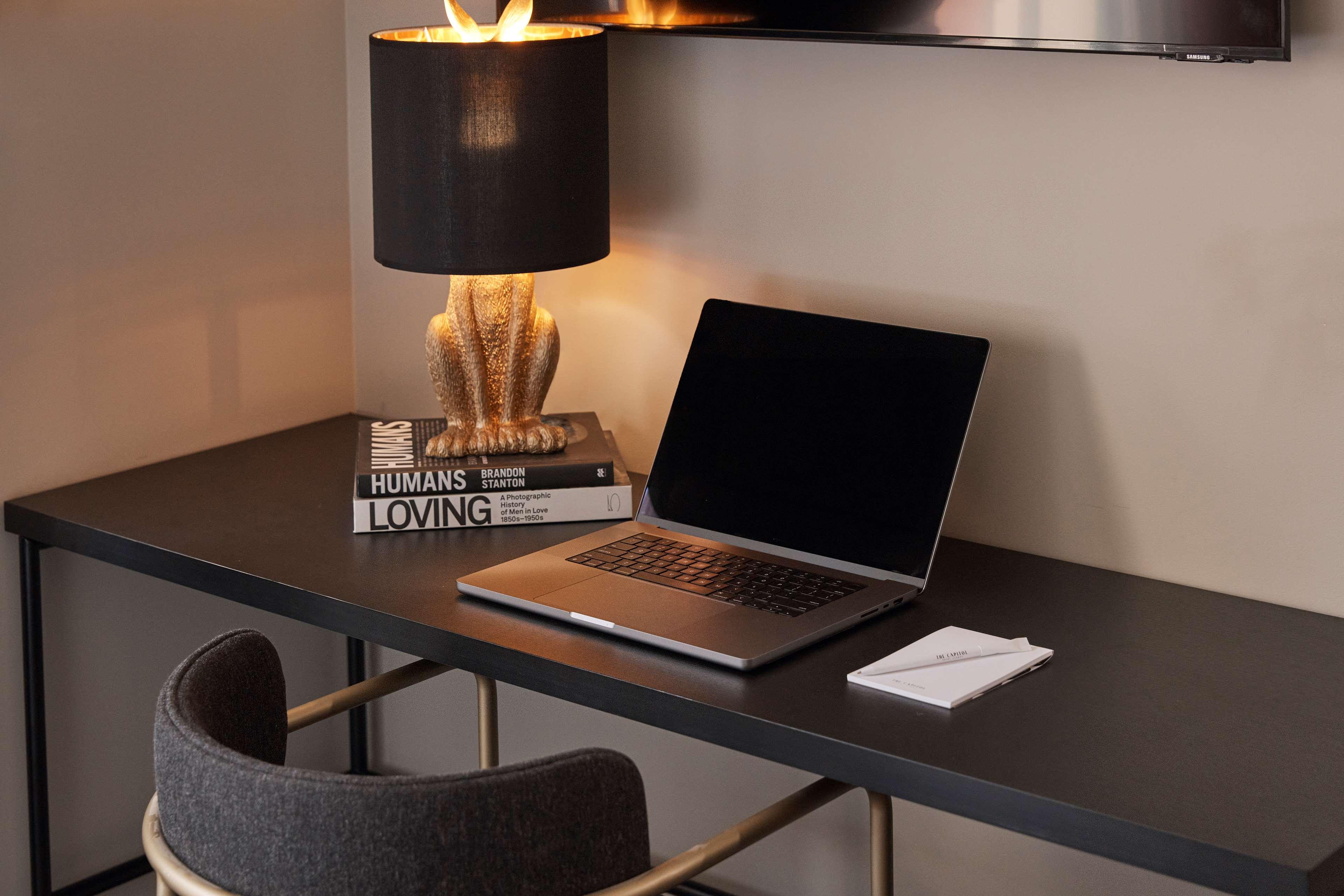 Double Queen Size Bed