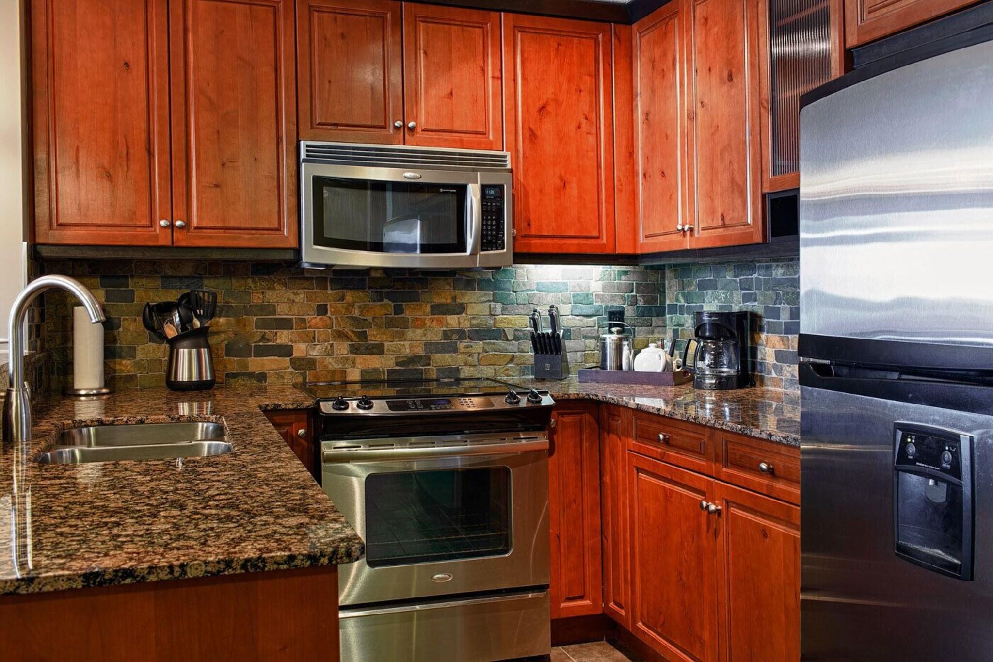 Suite Deluxe King Bed