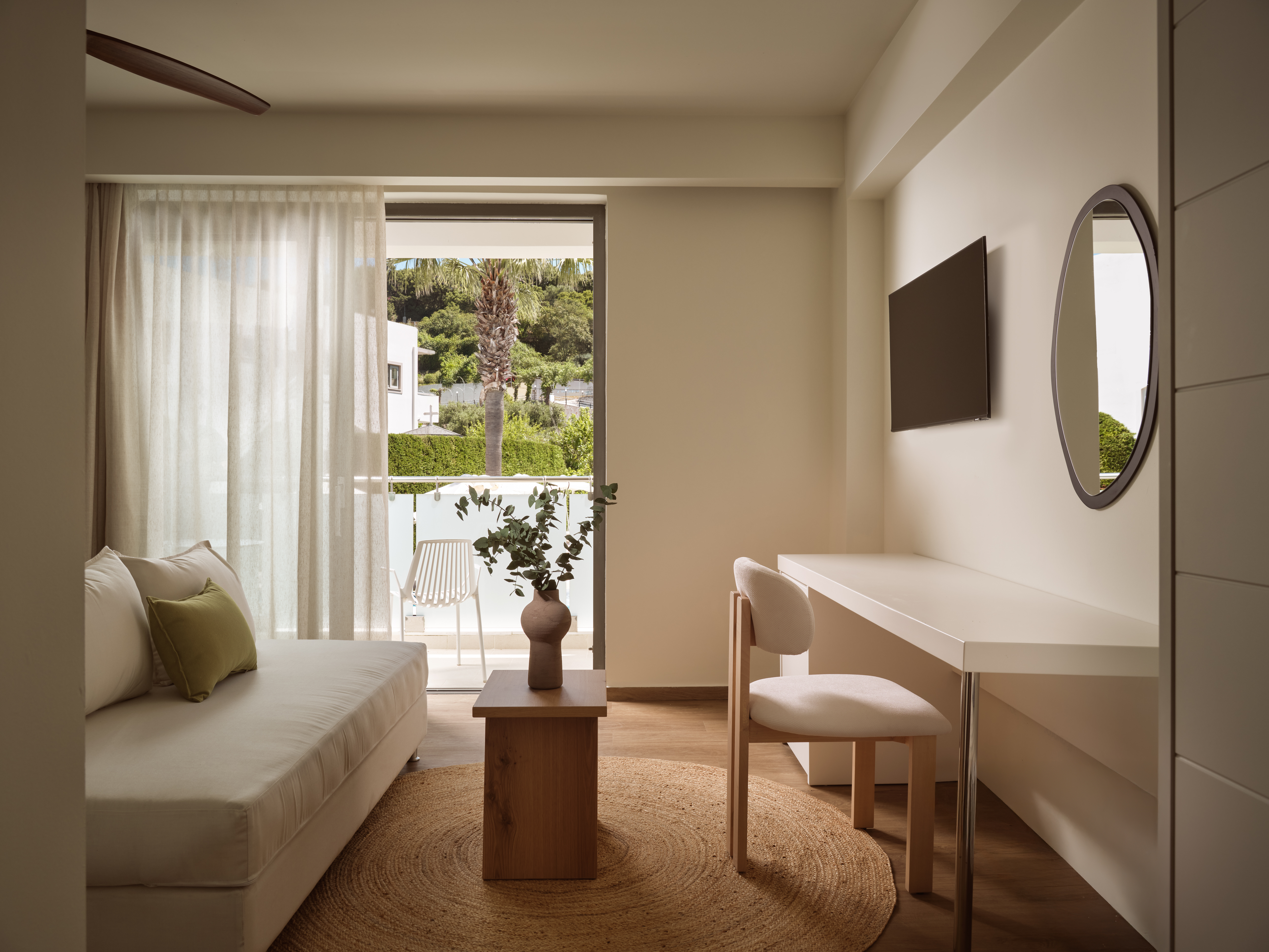 Double Deluxe Premium