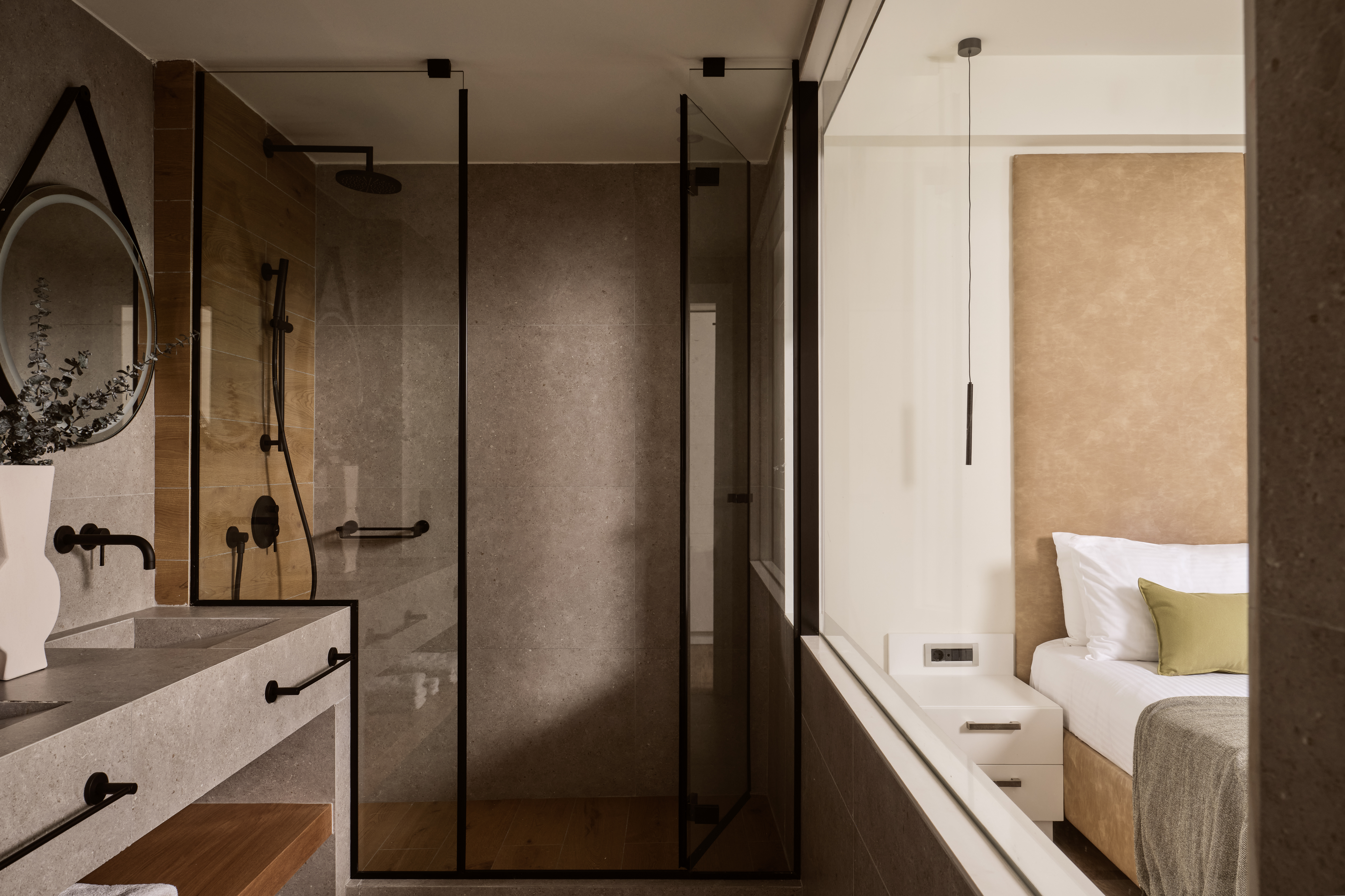 Double Deluxe Premium