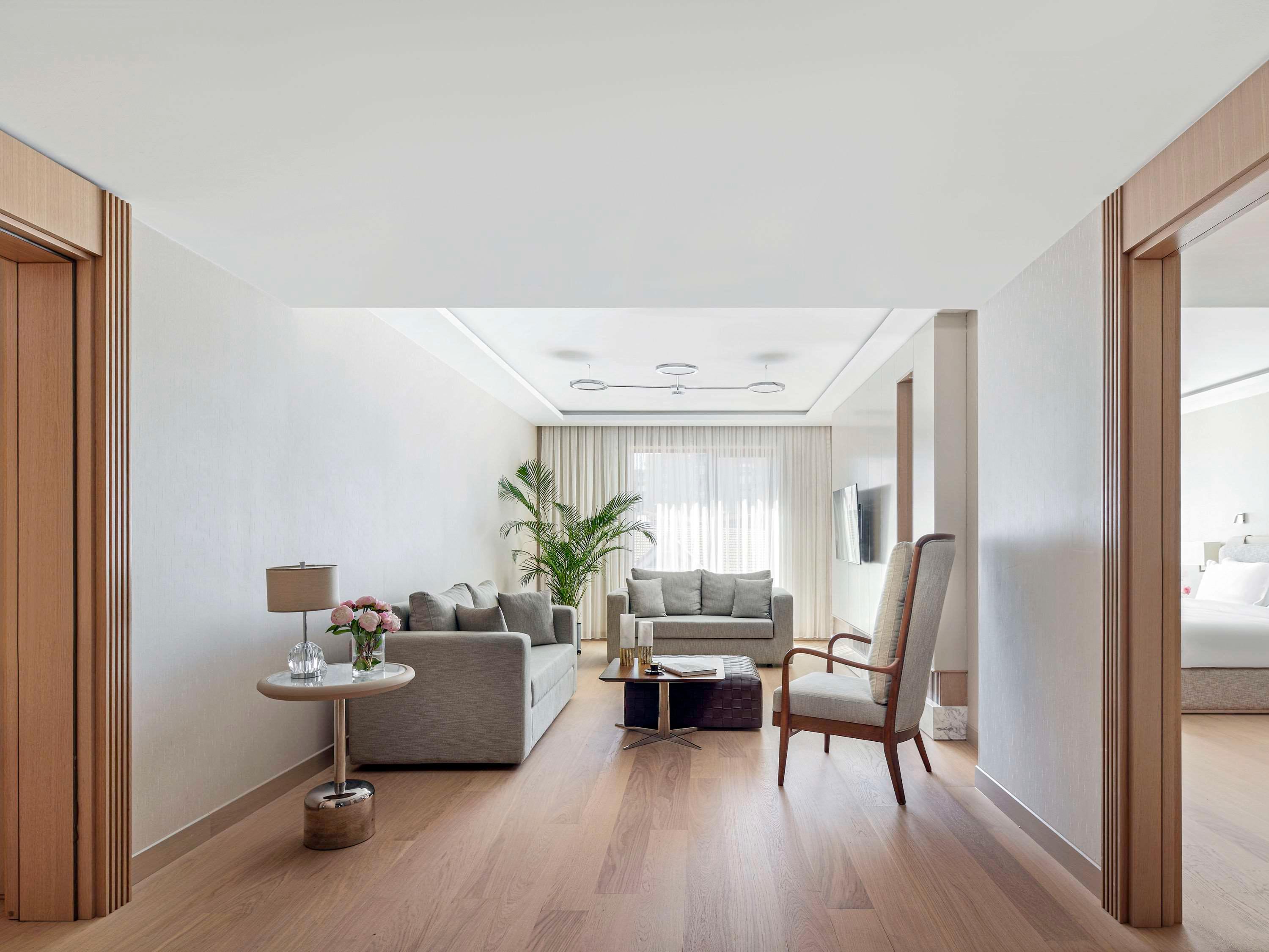 Suite with Kitchenette